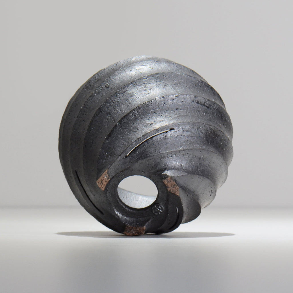 沖誠 / SPIIRAL_BLACK_02 / 約φ14.2～14.8cm  / 植木鉢