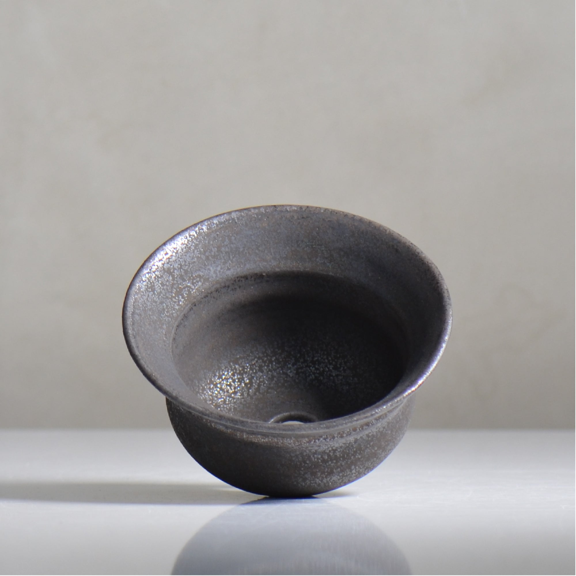 YATAGARASU / No.8 Type A 004/ M / 約 φ12cm / 植木鉢