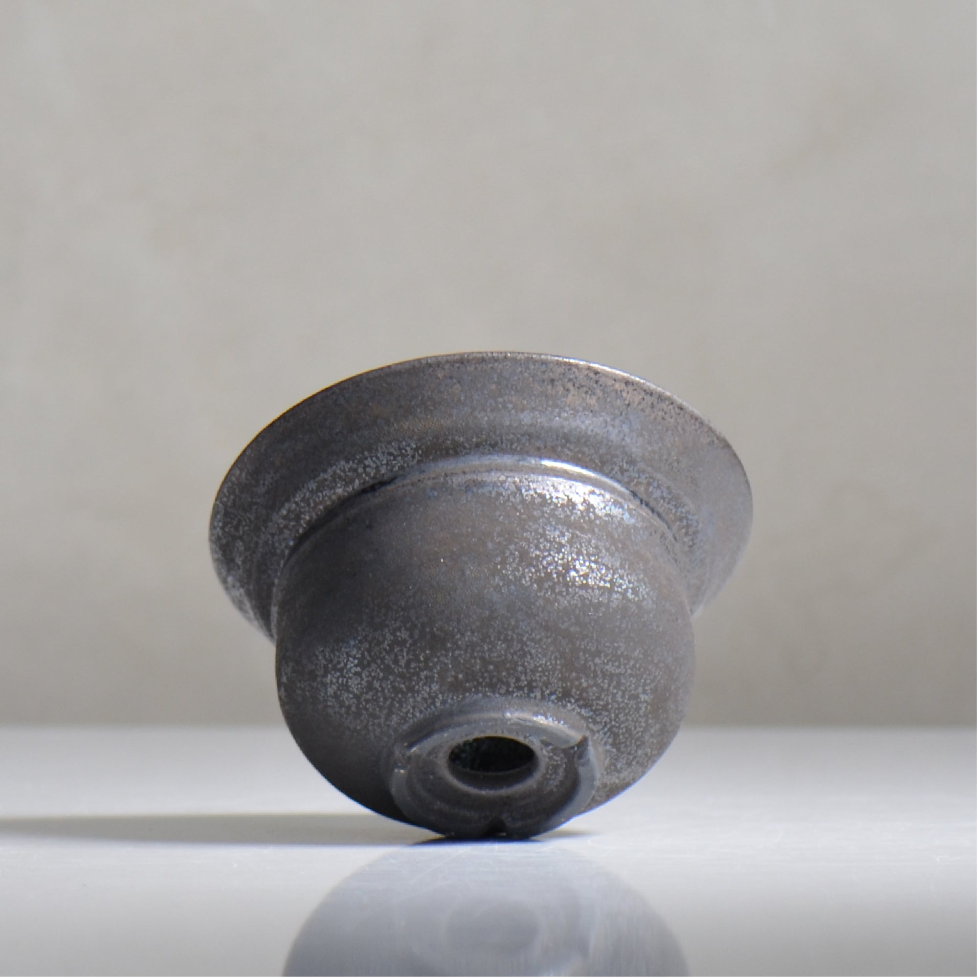 YATAGARASU / No.8 Type A 004/ M / 約 φ12cm / 植木鉢