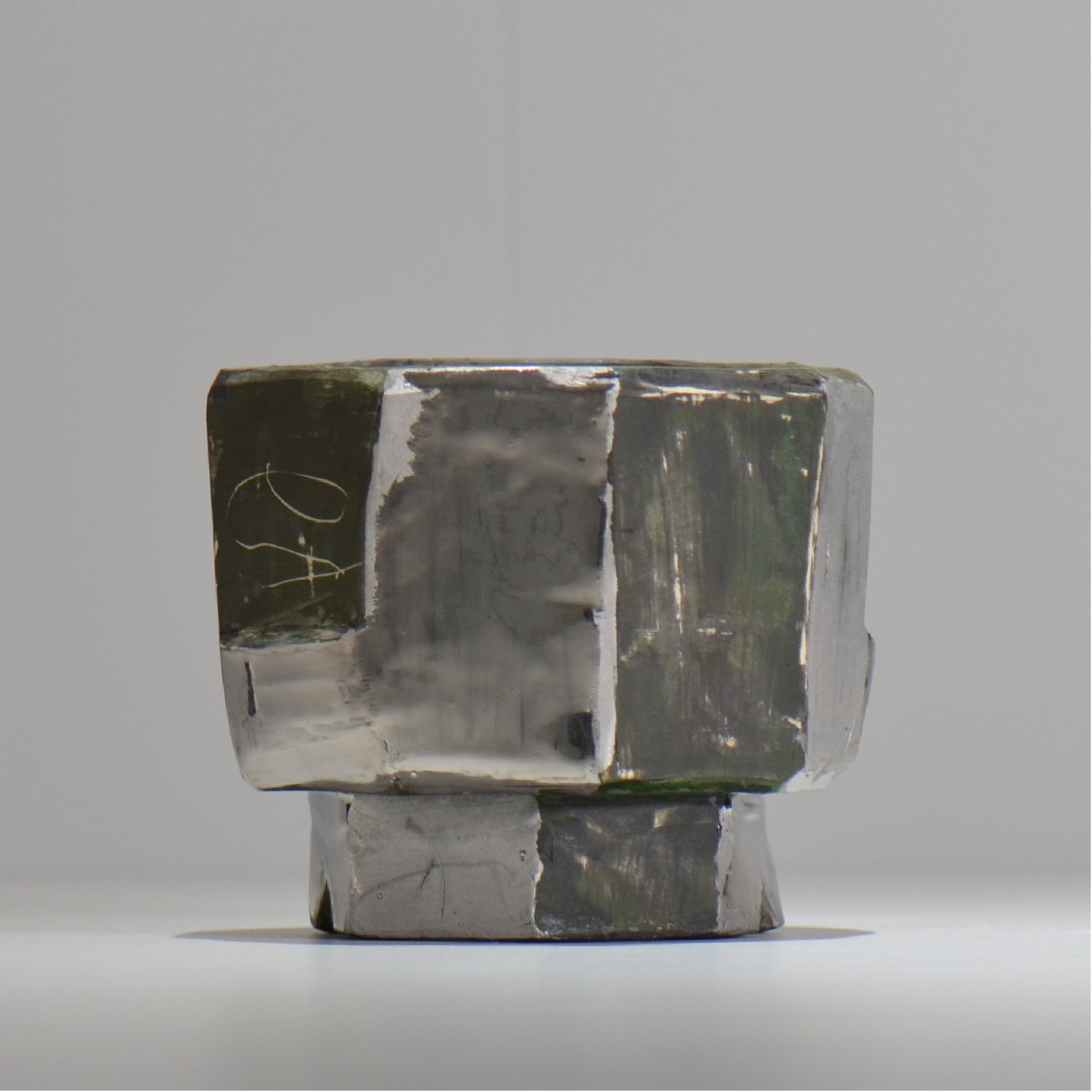 東絵理 /  SHINRYOKU / 深緑 / ae_sr2_s / 約φ約11.5cm / 植木鉢