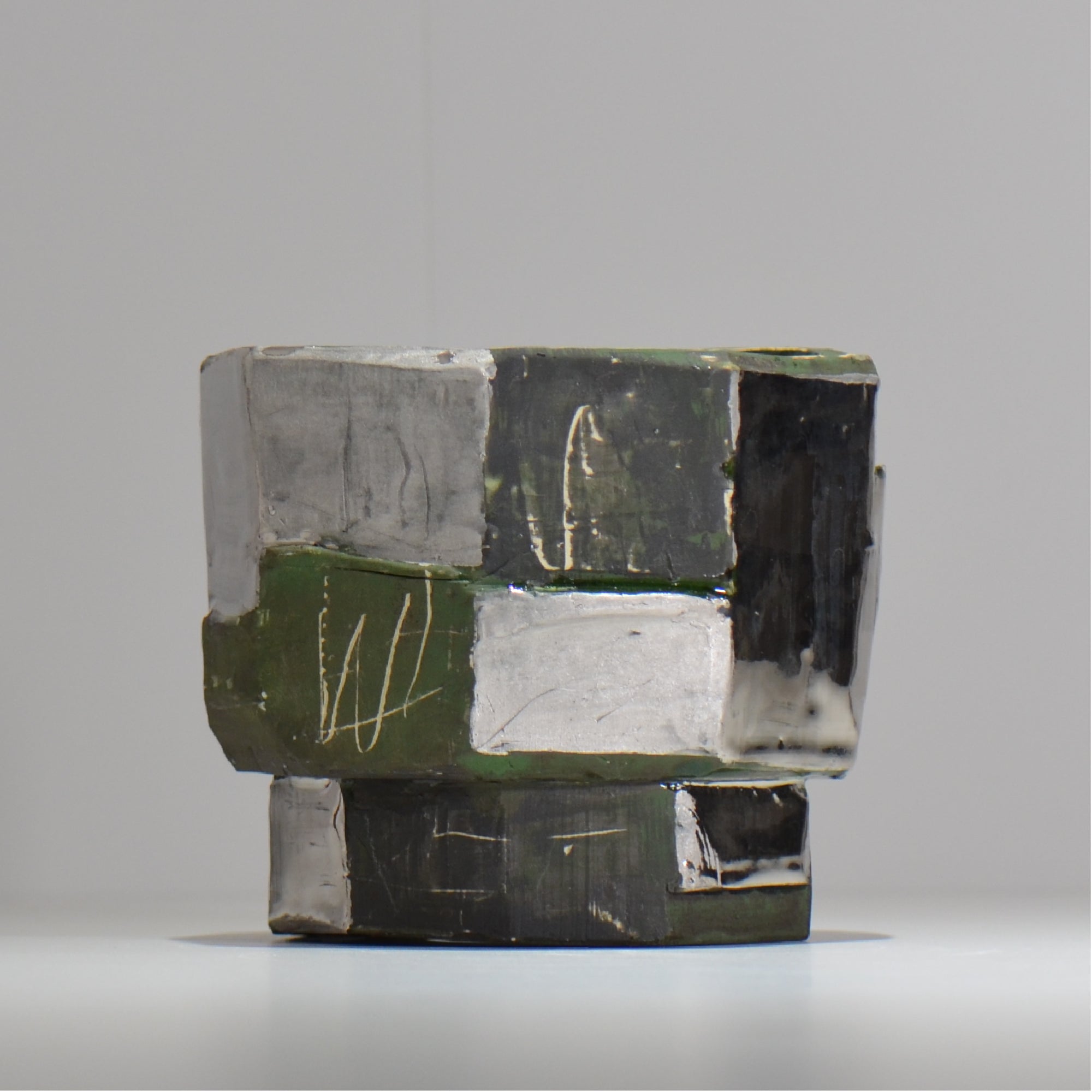 東絵理 /  SHINRYOKU / 深緑 / ae_sr4_m / 約φ約13cm / 植木鉢