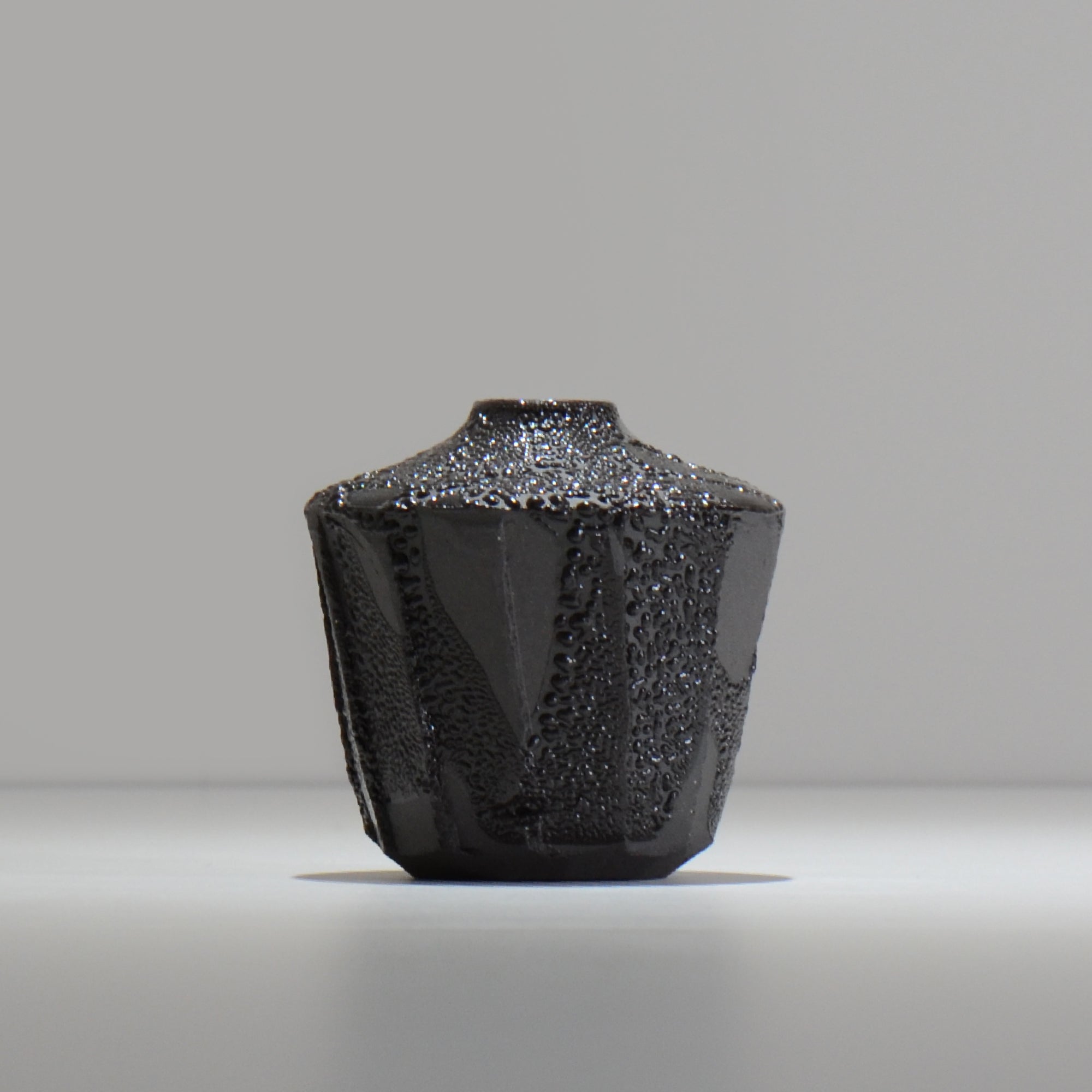 穂髙隆児 / 一輪挿し / akatuski02_ichi01/ 約φ9.6cm / 花瓶