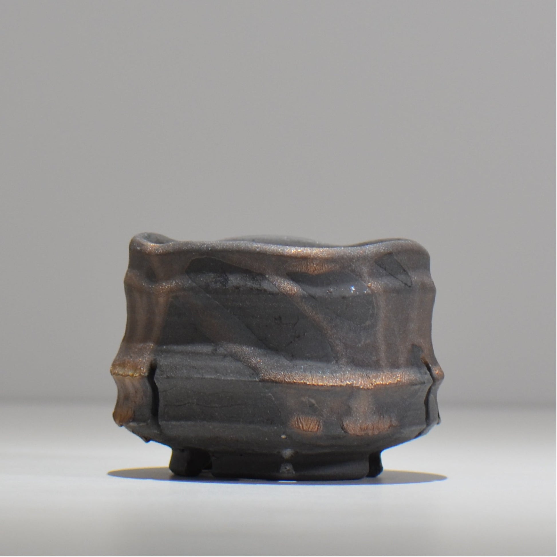 穂髙隆児 / 曙 -あけぼの- /hr_akbn01_s/ 約φ10cm / 植木鉢