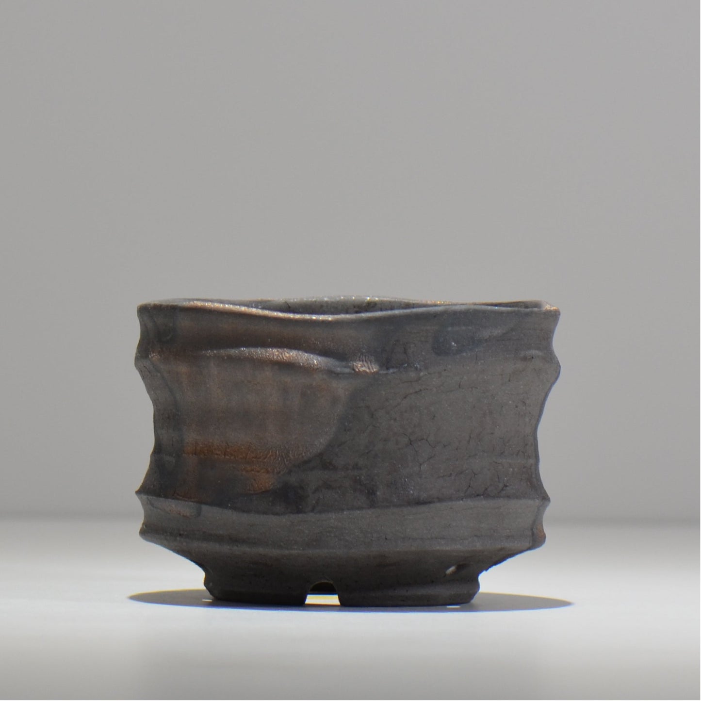 穂髙隆児 / 曙 -あけぼの- /hr_akbn03_m/ 約φ12.8cm / 植木鉢