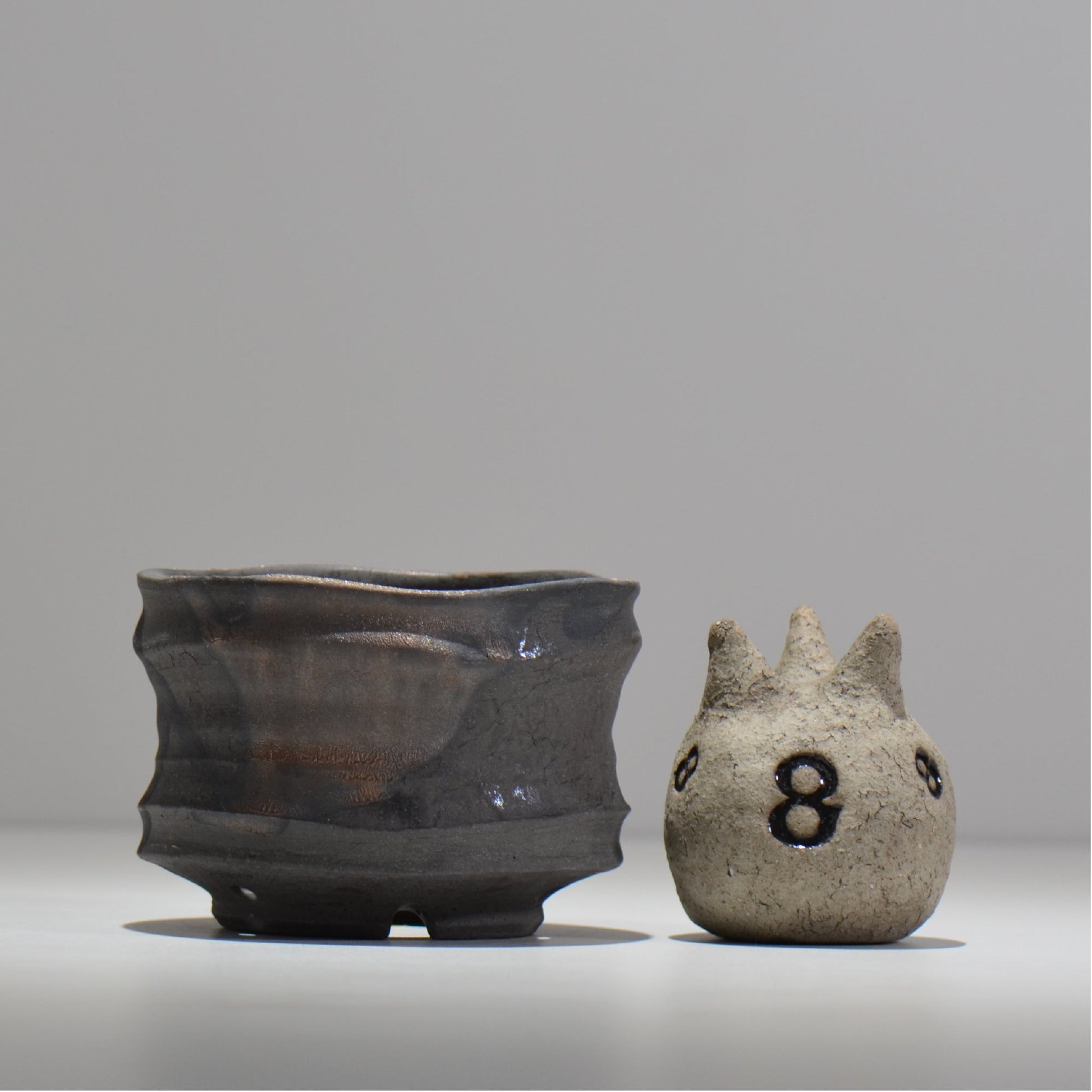 穂髙隆児 / 曙 -あけぼの- /hr_akbn03_m/ 約φ12.8cm / 植木鉢