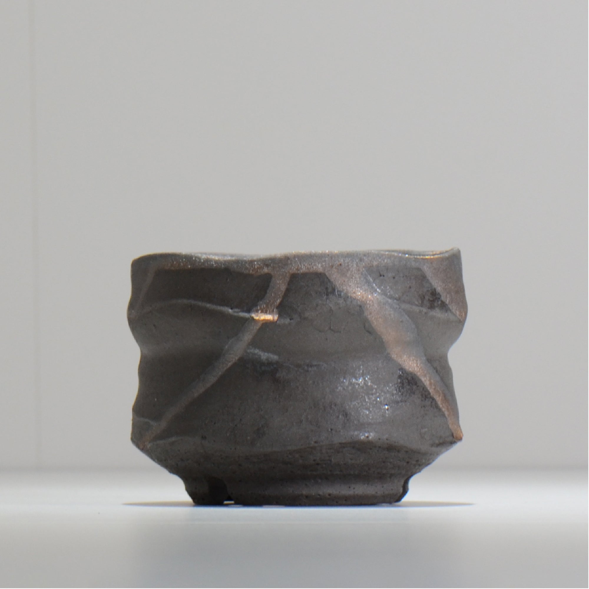 穂髙隆児 /akebono01_01/ 約φ11.4cm / 植木鉢