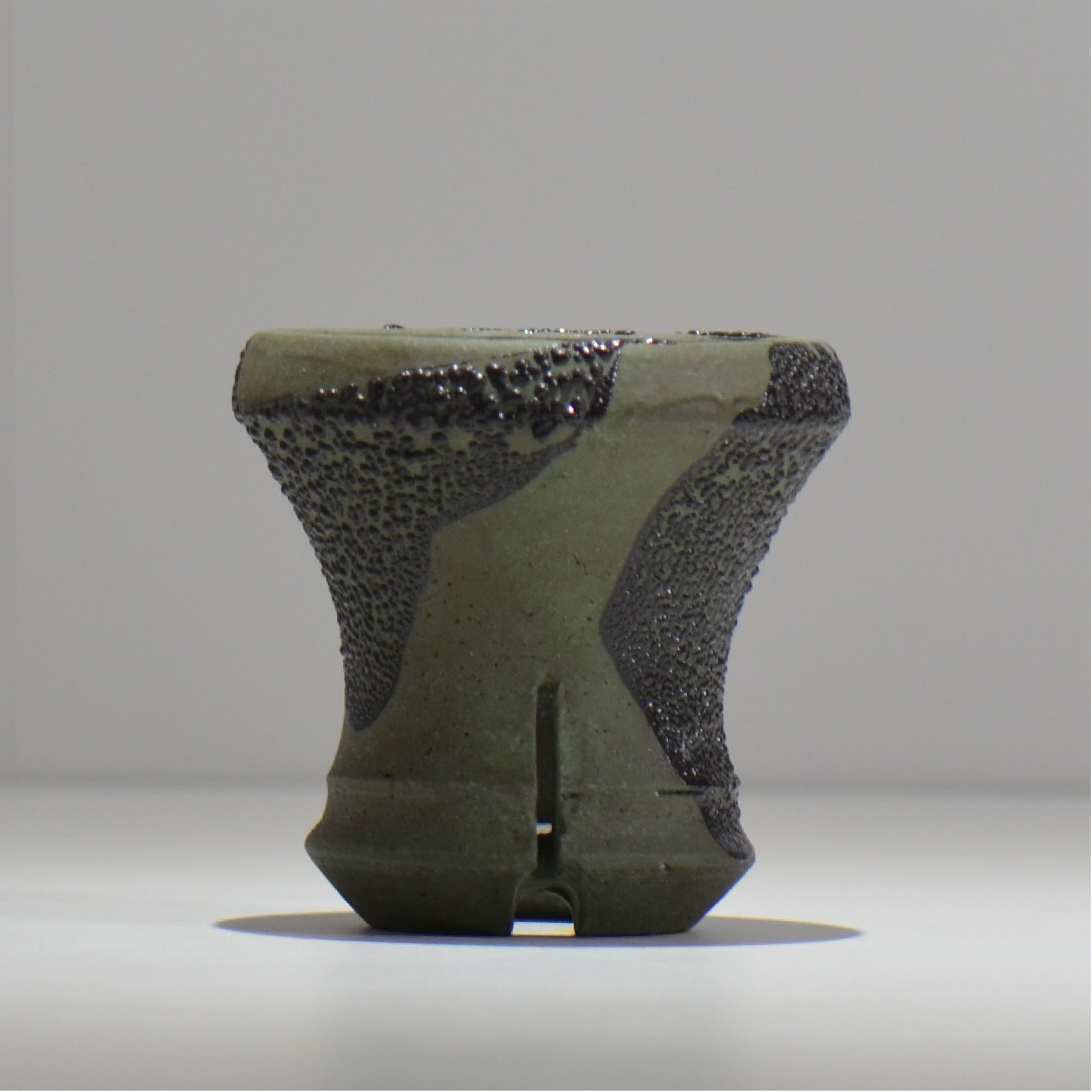 穂髙隆児 / 暁 -あかつき- / hr_aktk04_s / 約 φ9.5cm / 植木鉢