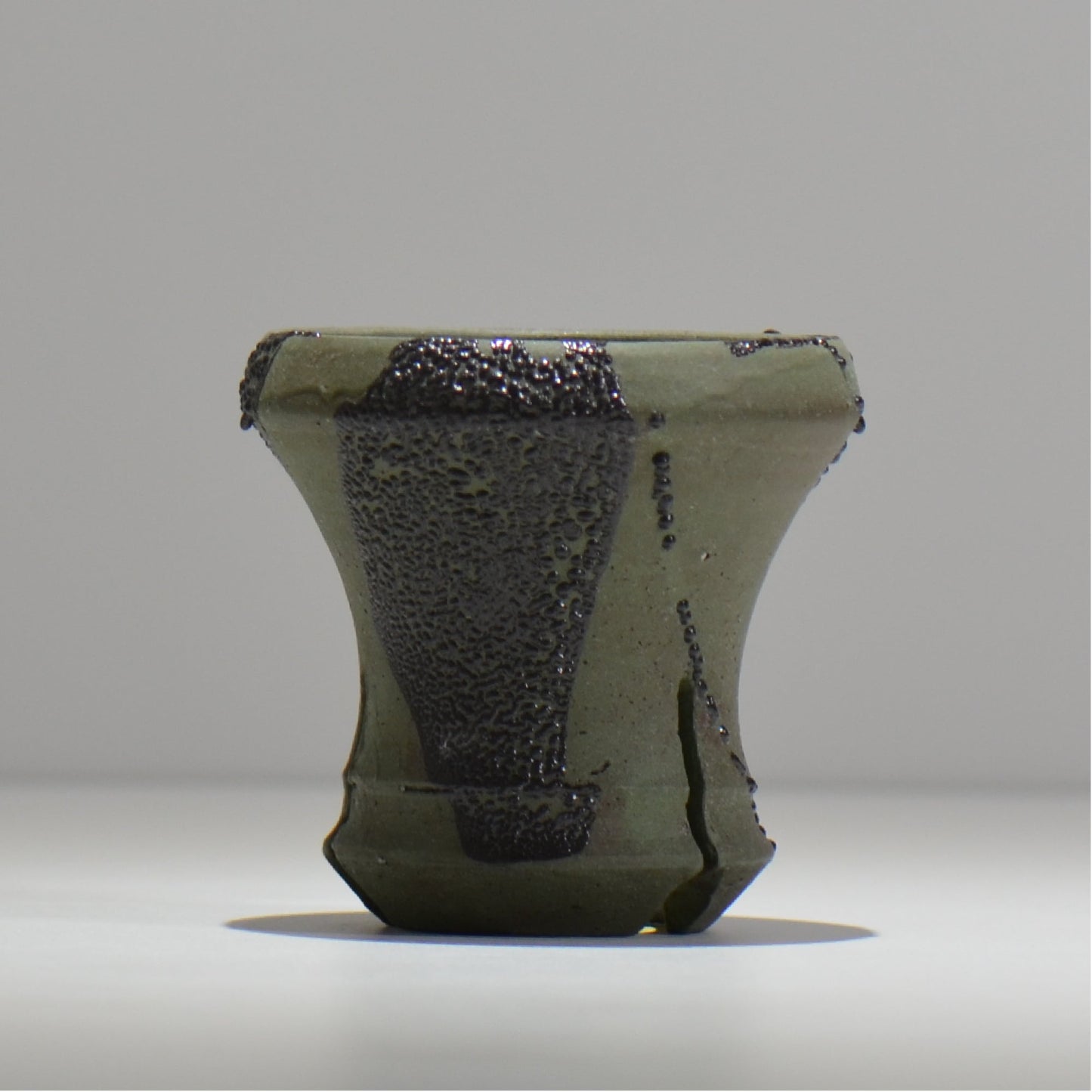 穂髙隆児 / 暁 -あかつき- / hr_aktk04_s / 約 φ9.5cm / 植木鉢