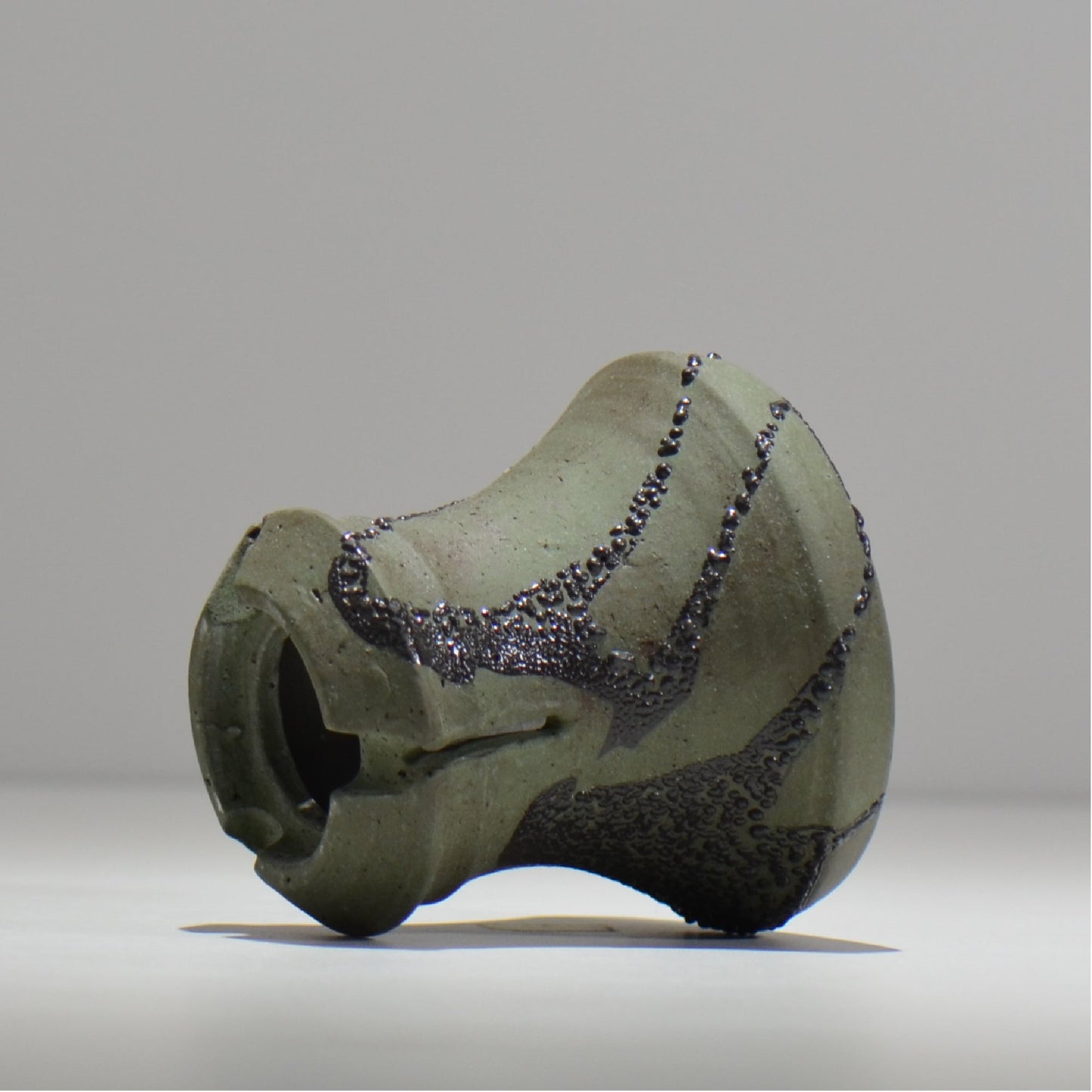 穂髙隆児 / 暁 -あかつき- / hr_aktk04_s / 約 φ9.5cm / 植木鉢