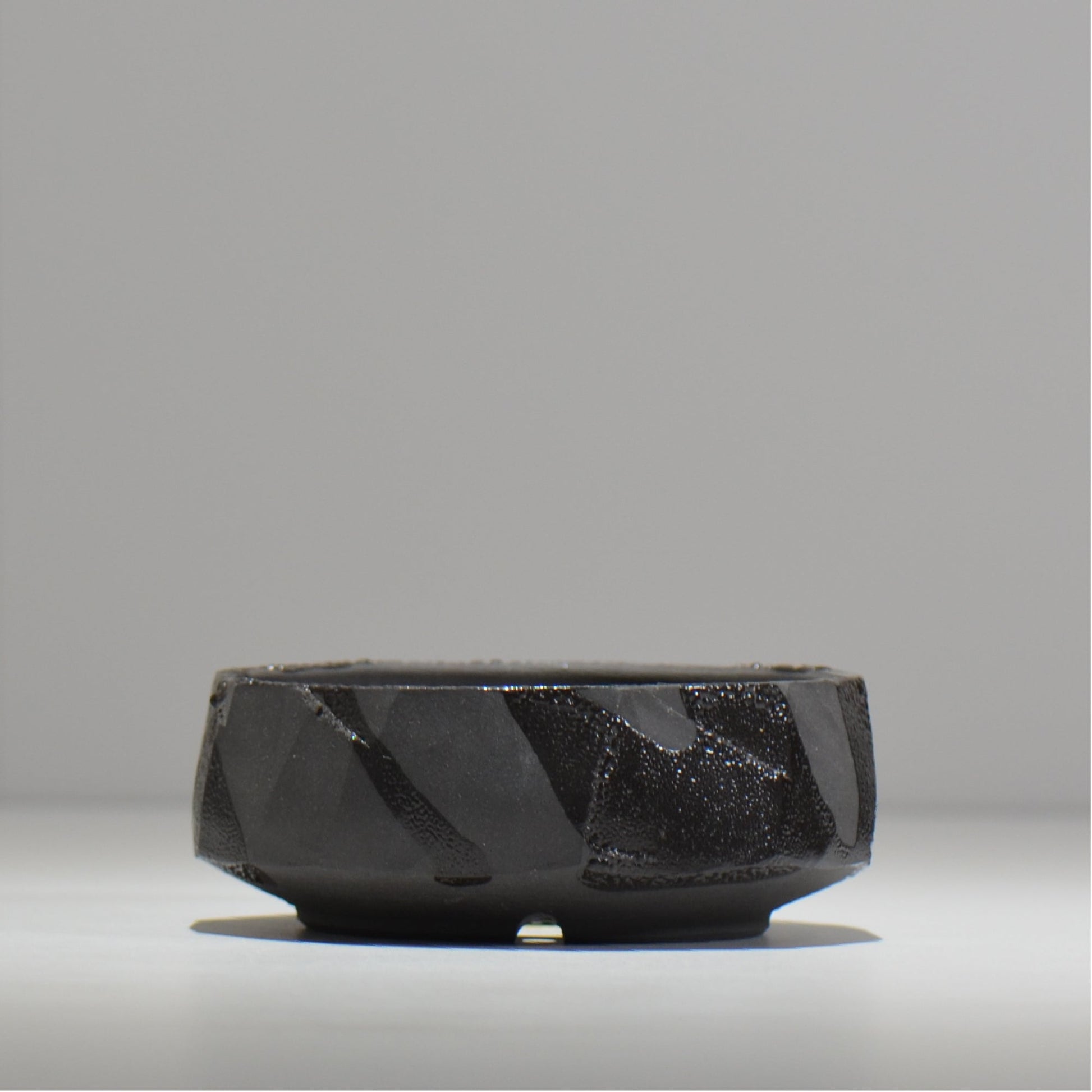 穂髙隆児 / 暁 -あかつき- / hr_aktk05_m / 約 φ13cm / 植木鉢