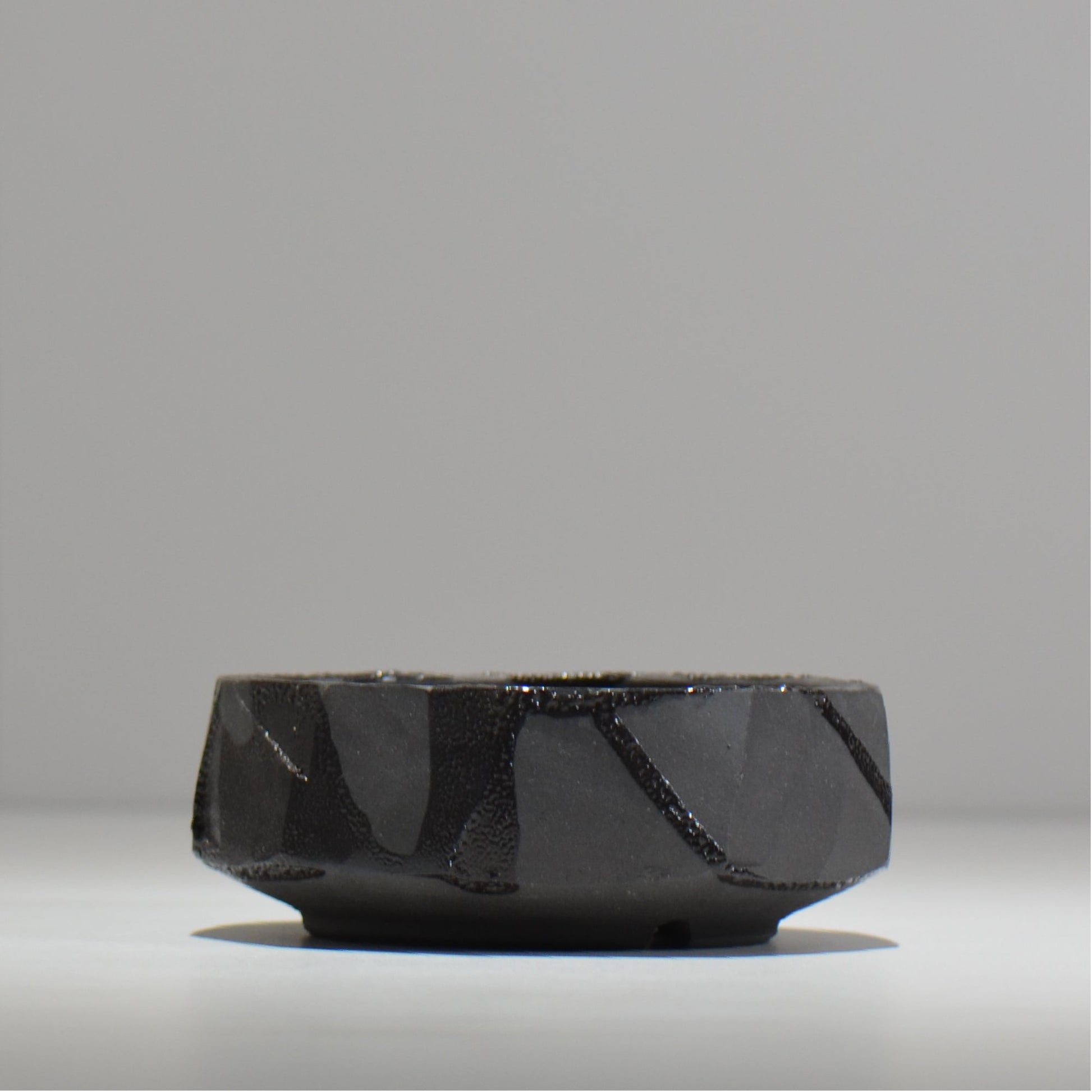 穂髙隆児 / 暁 -あかつき- / hr_aktk05_m / 約 φ13cm / 植木鉢