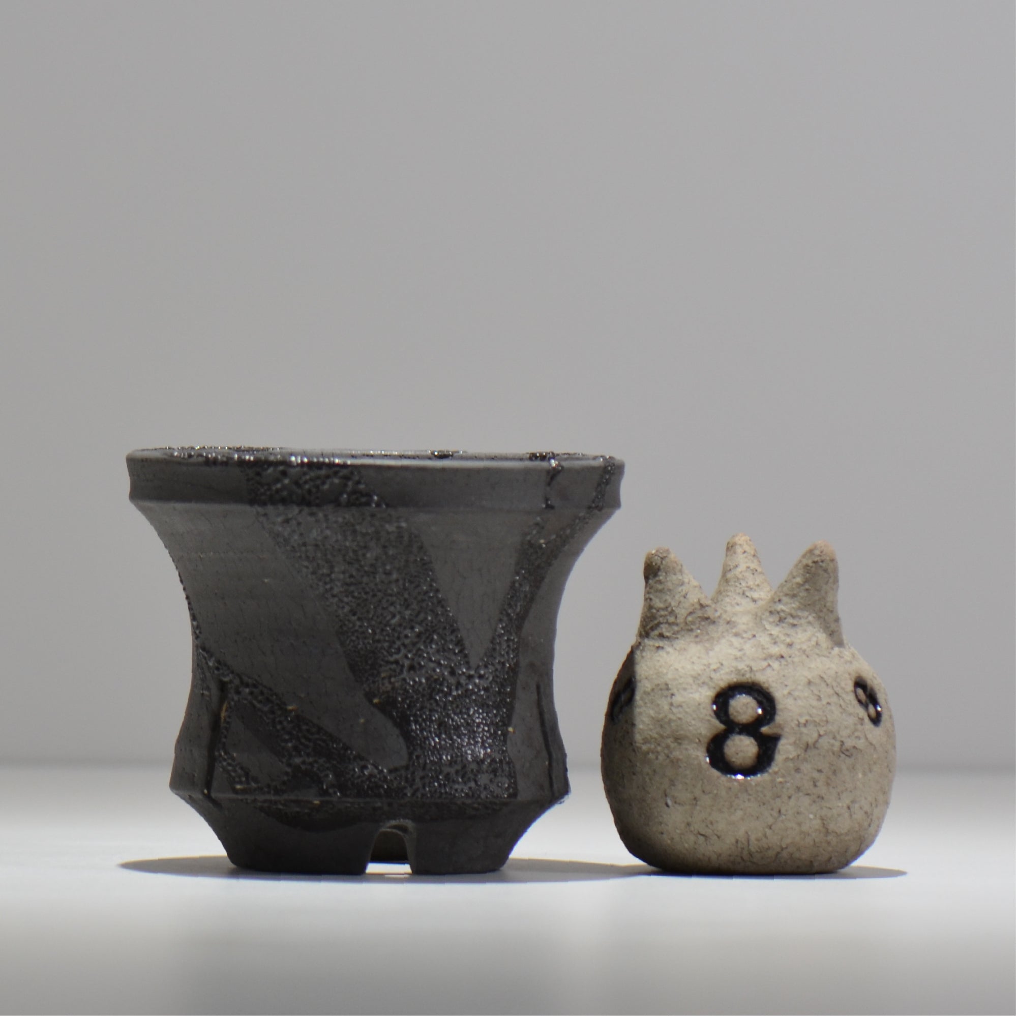 穂髙隆児 / 暁 -あかつき- / hr_aktk06_m / 約 φ12.5cm / 植木鉢