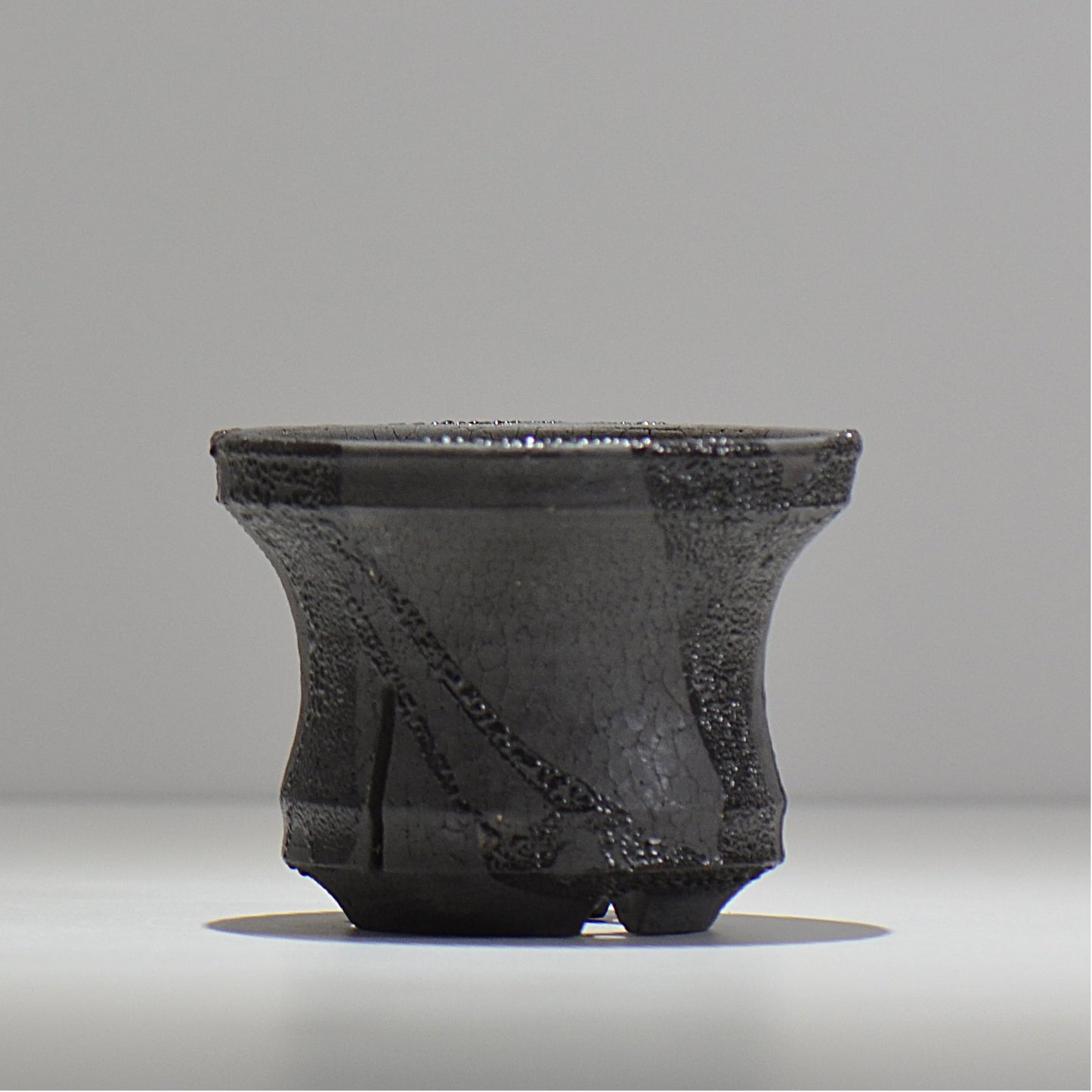 穂髙隆児 / 暁 -あかつき- / hr_aktk07_m / 約 φ12.8cm / 植木鉢