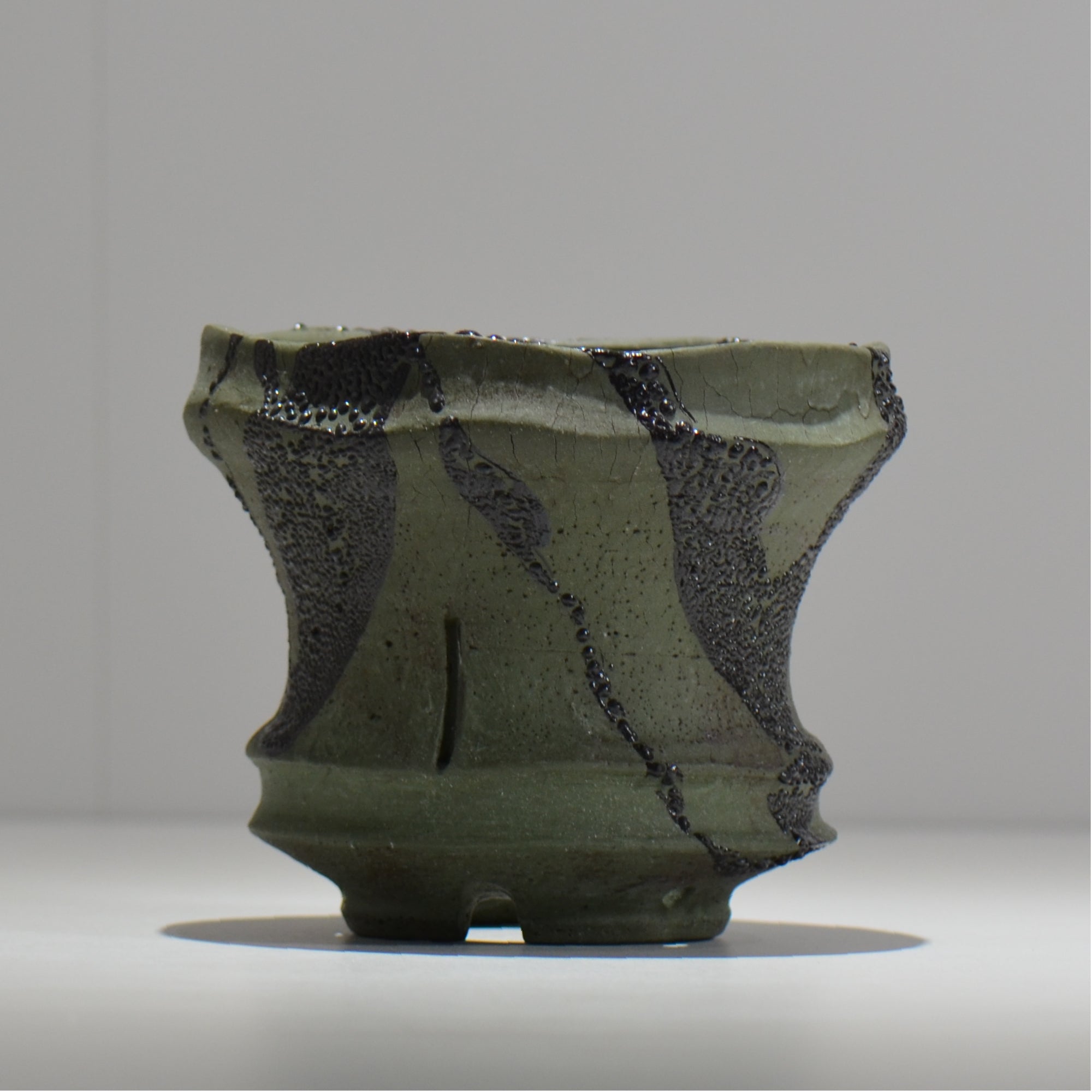 穂髙隆児 / 暁 -あかつき- / hr_aktk10_m / 約 φ14.5cm / 植木鉢