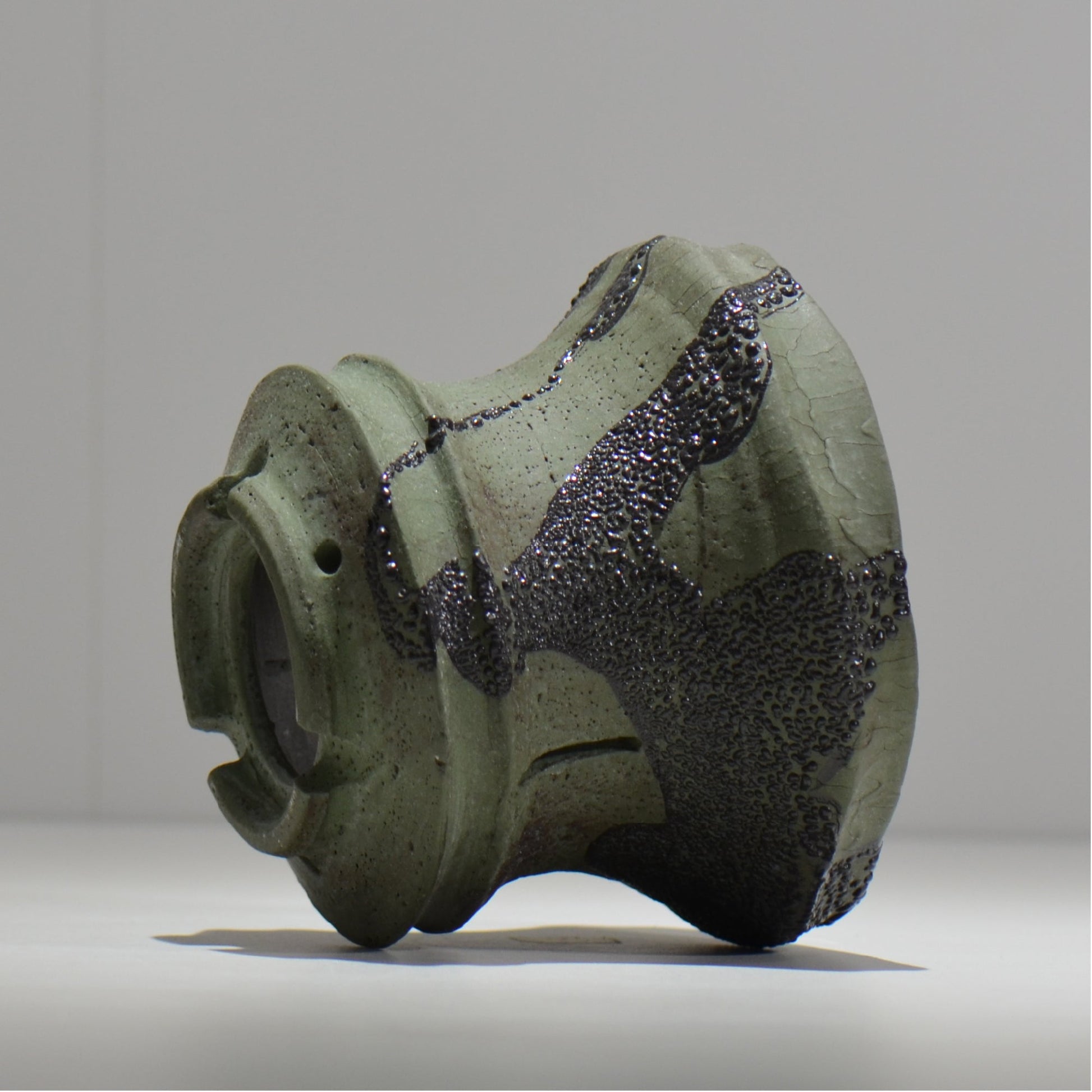 穂髙隆児 / 暁 -あかつき- / hr_aktk10_m / 約 φ14.5cm / 植木鉢