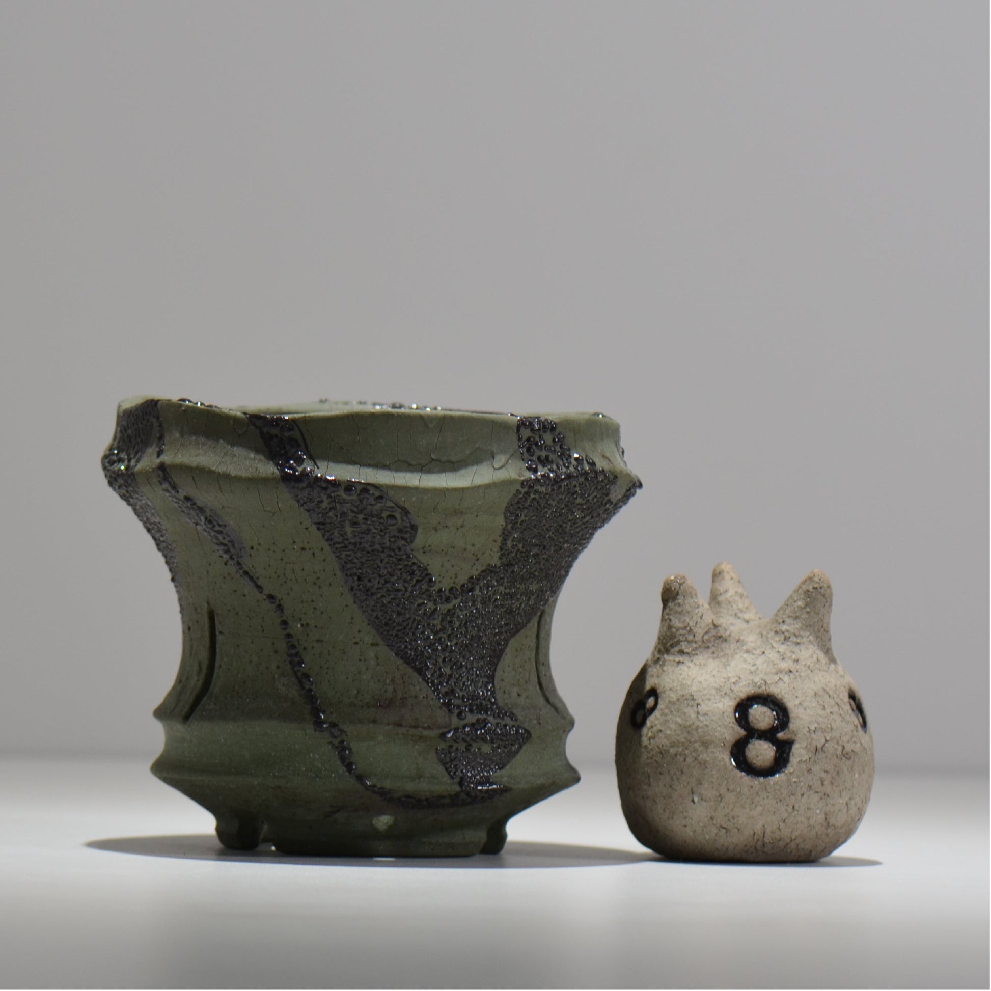 穂髙隆児 / 暁 -あかつき- / hr_aktk10_m / 約 φ14.5cm / 植木鉢