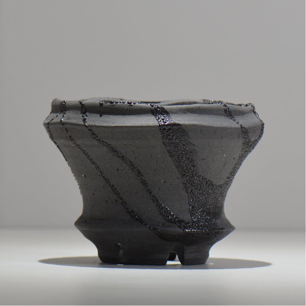 穂髙隆児 / 暁 -あかつき- / hr_aktk11_m / 約 φ15cm / 植木鉢