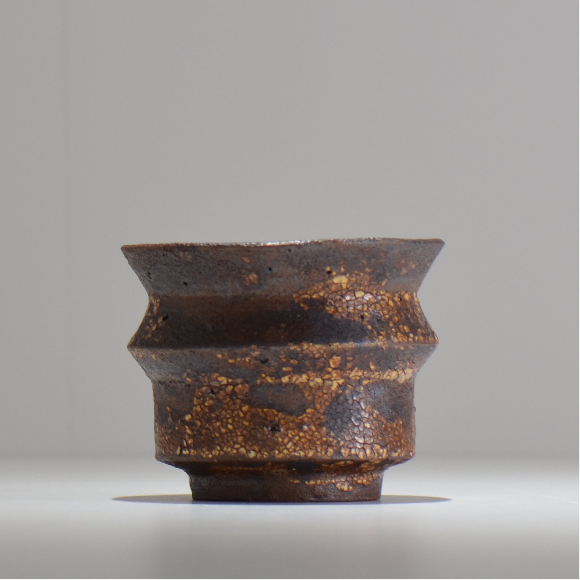 山下太 / ASOBO 罅（ひび）/ 05 / 約 φ11cm / 植木鉢