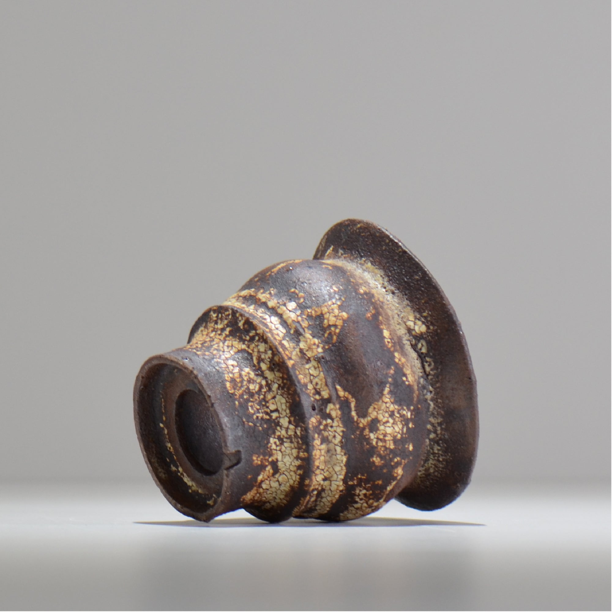 山下太 / ASOBO 罅（ひび）/ 08 / 約 φ11,5cm / 植木鉢