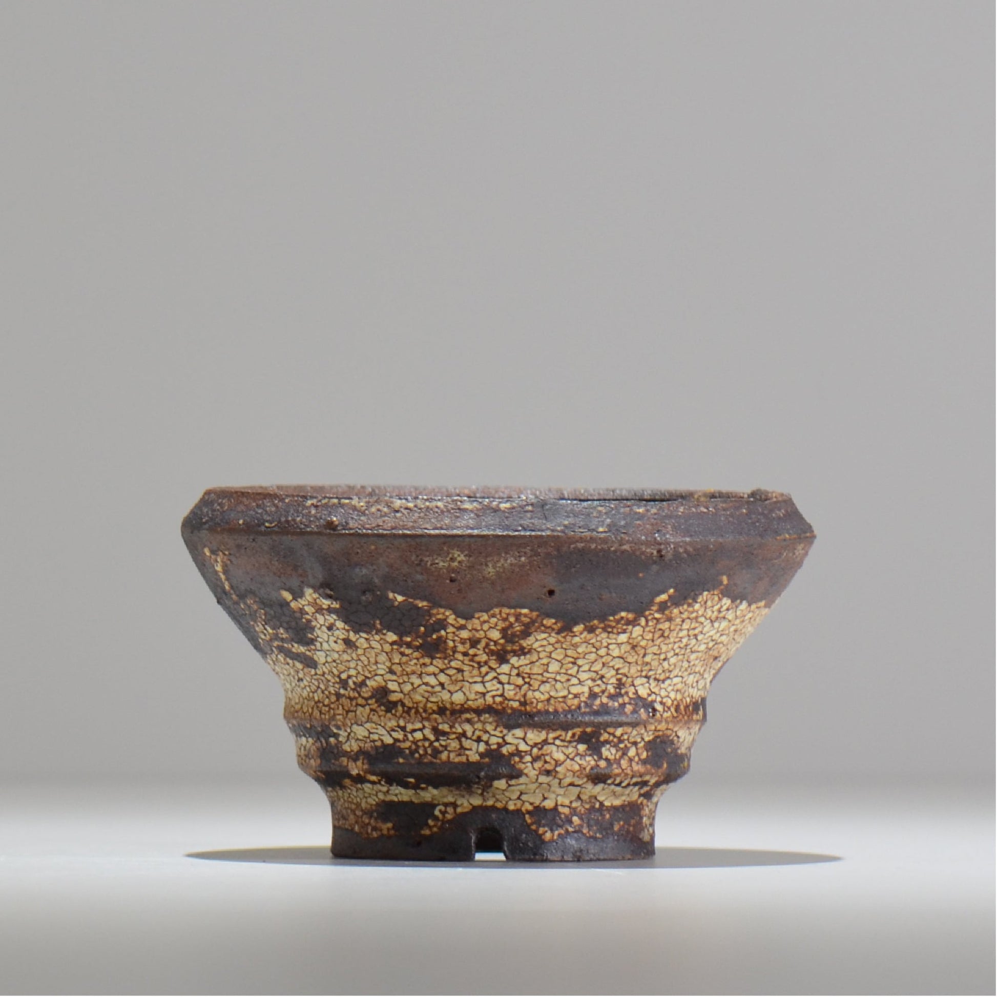 山下太 / ASOBO 罅（ひび）/ 10 / 約 φ12.3cm / 植木鉢