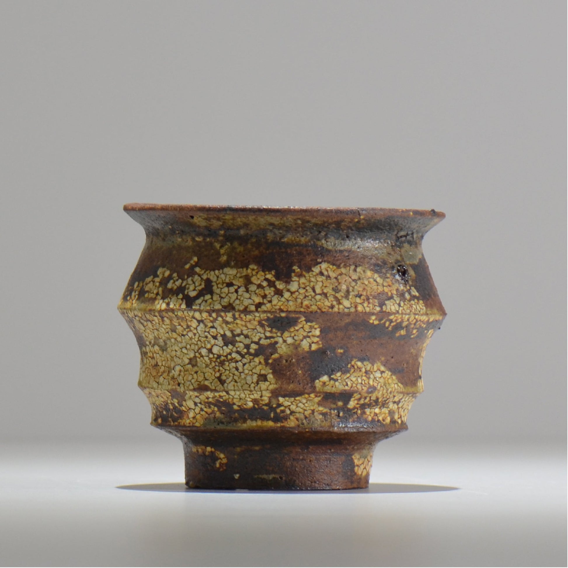 山下太 / ASOBO 罅（ひび）/ 12 / 約 φ11,3cm / 植木鉢