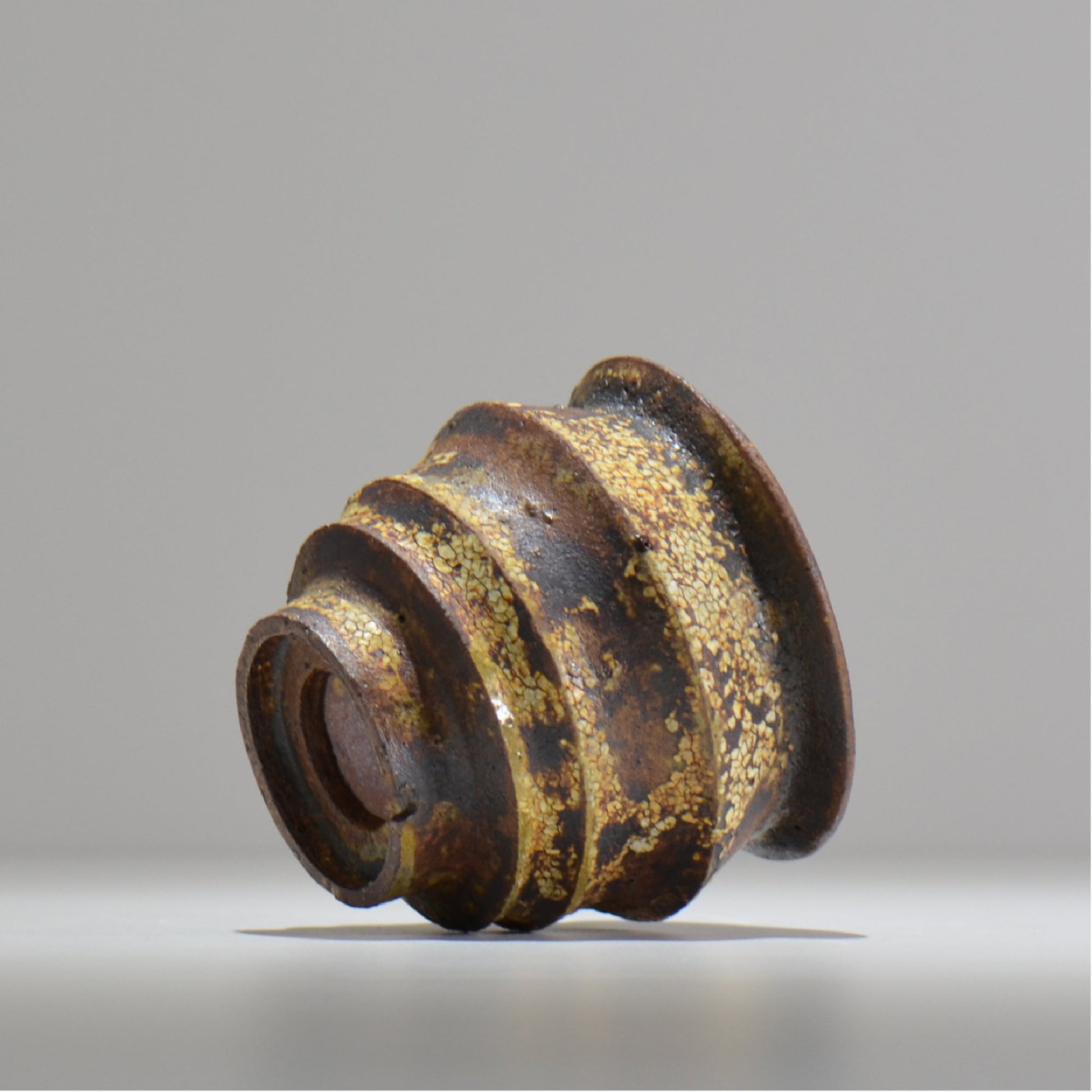 山下太 / ASOBO 罅（ひび）/ 12 / 約 φ11,3cm / 植木鉢