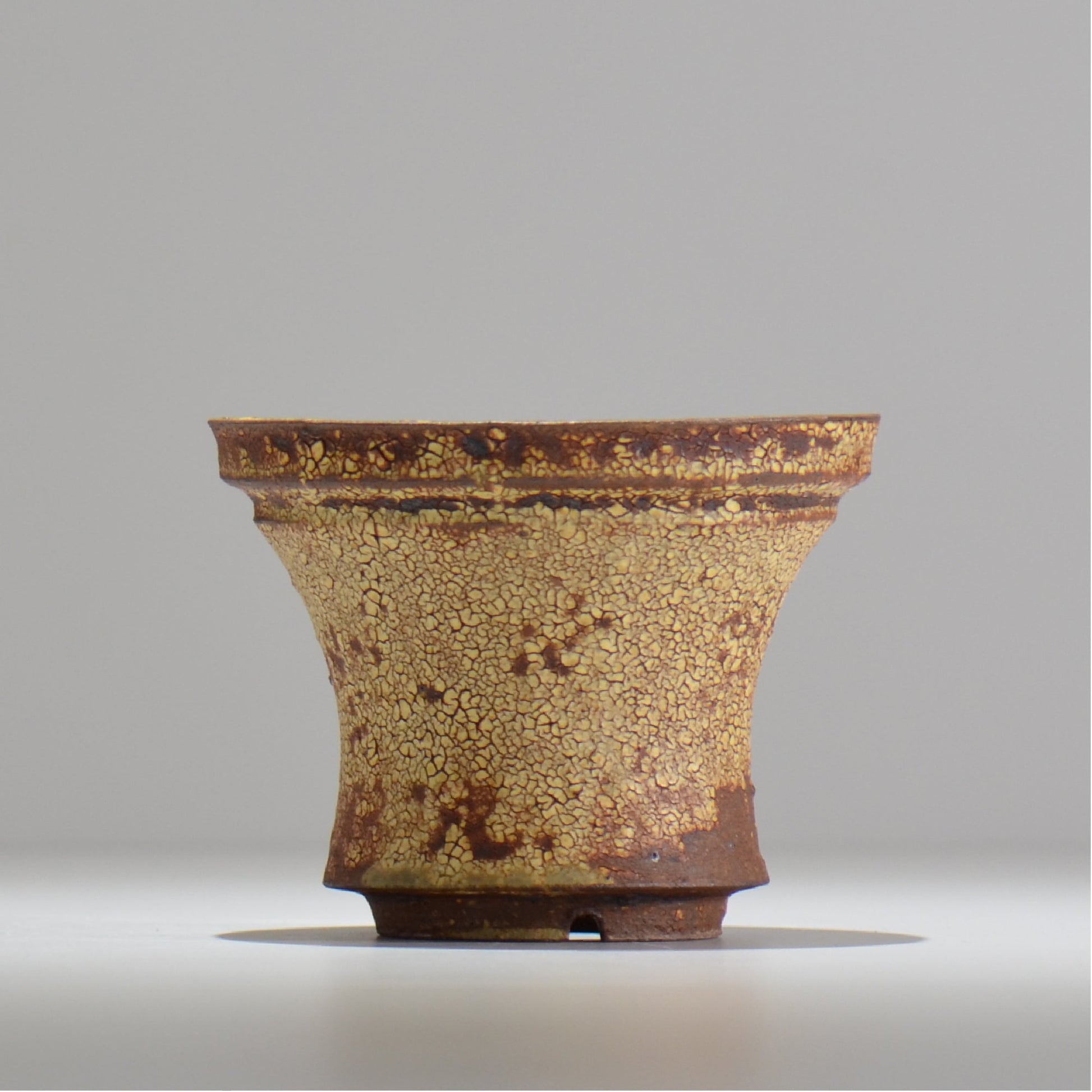 山下太 / ASOBO 罅（ひび）/ 13 / 約 φ13.3cm / 植木鉢
