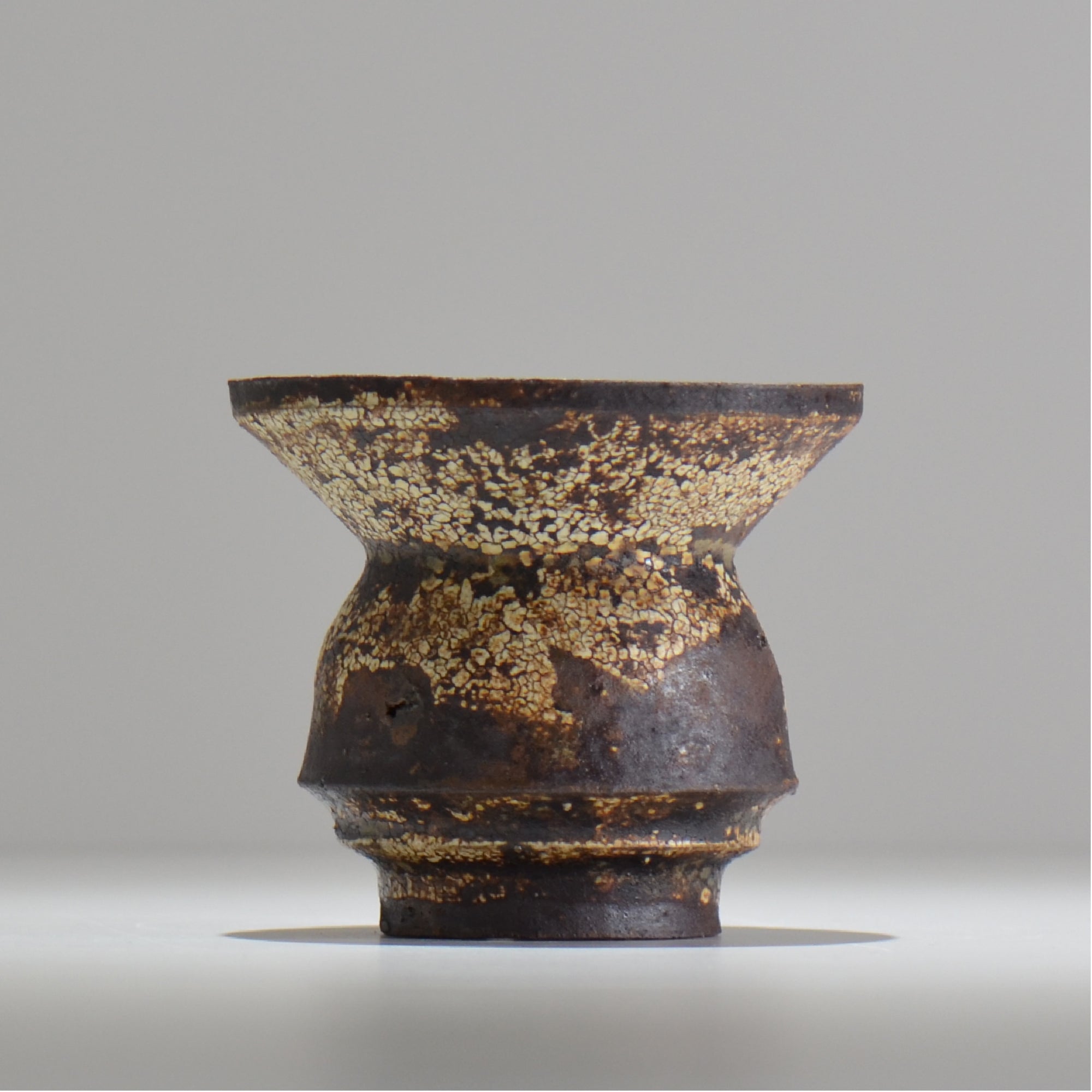 山下太 / ASOBO 罅（ひび）/ 14 / 約 φ12.3cm / 植木鉢