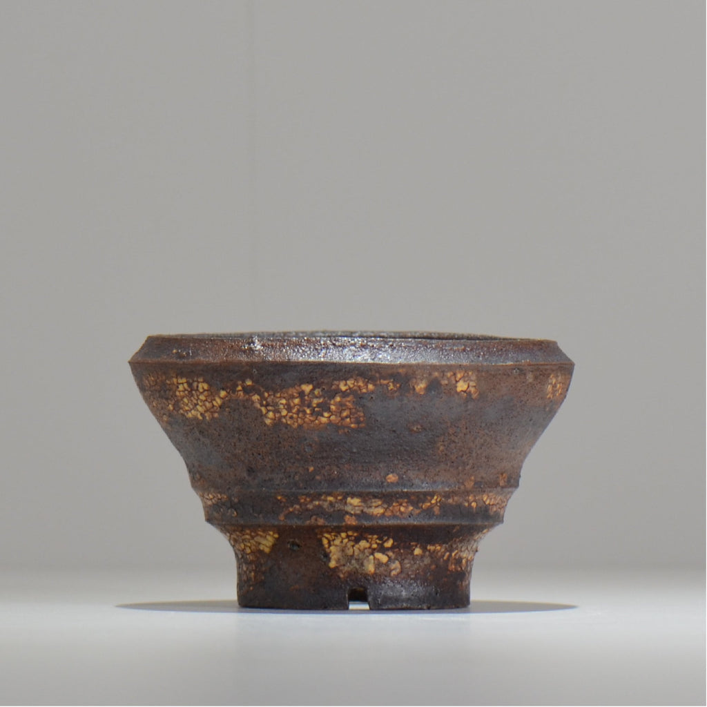 山下太 / ASOBO 罅（ひび）/ 26 / 約 φ12cm / 植木鉢