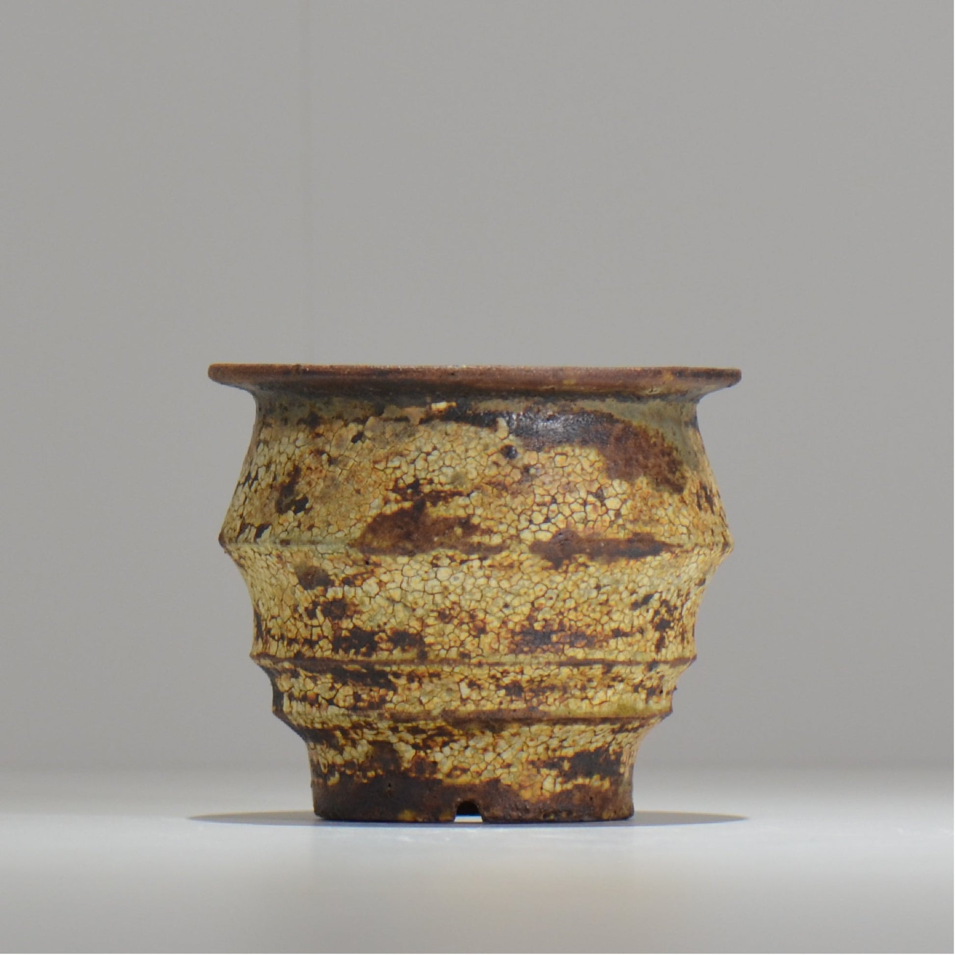 山下太 / ASOBO 罅（ひび）/ 28 / 約 φ11.6cm / 植木鉢