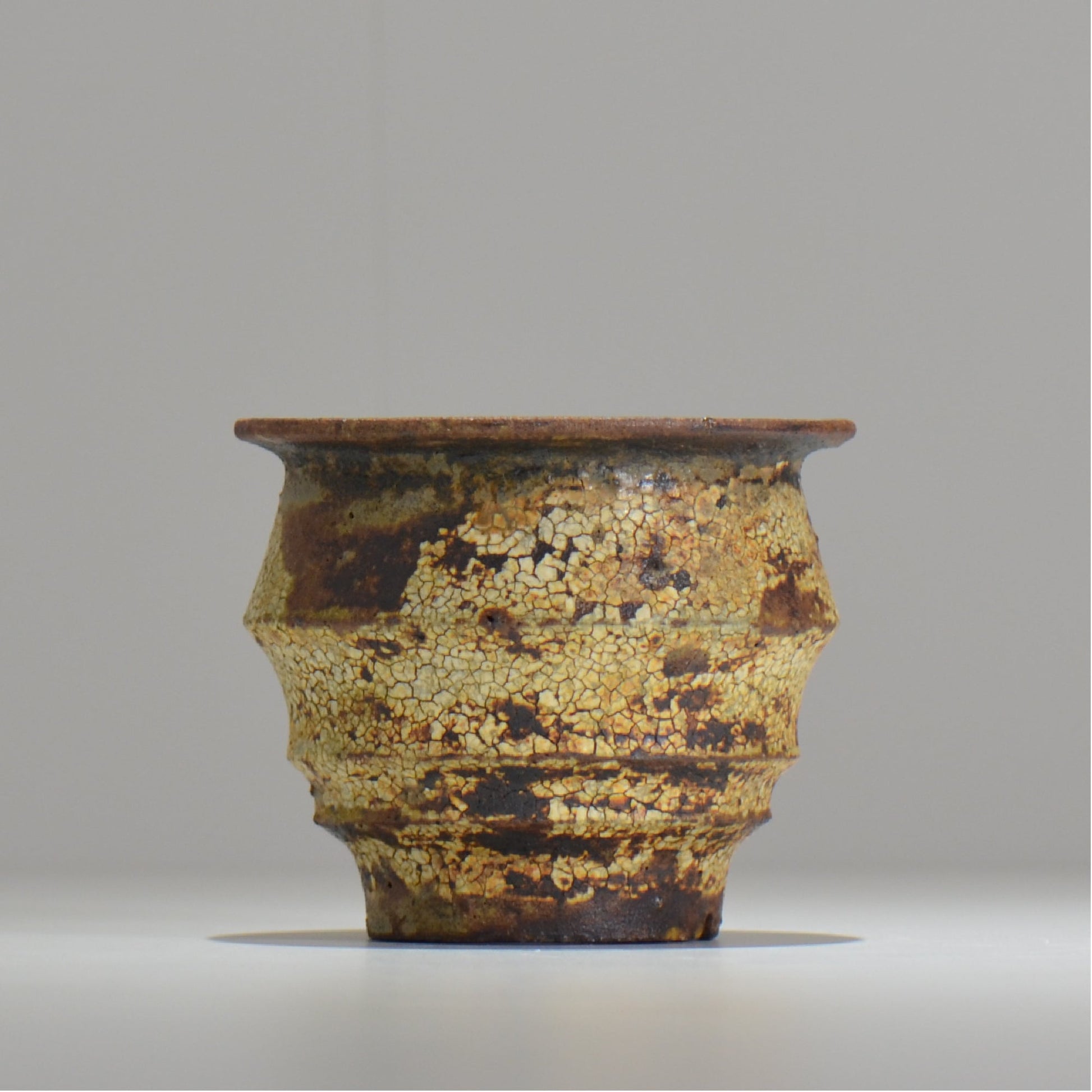 山下太 / ASOBO 罅（ひび）/ 28 / 約 φ11.6cm / 植木鉢