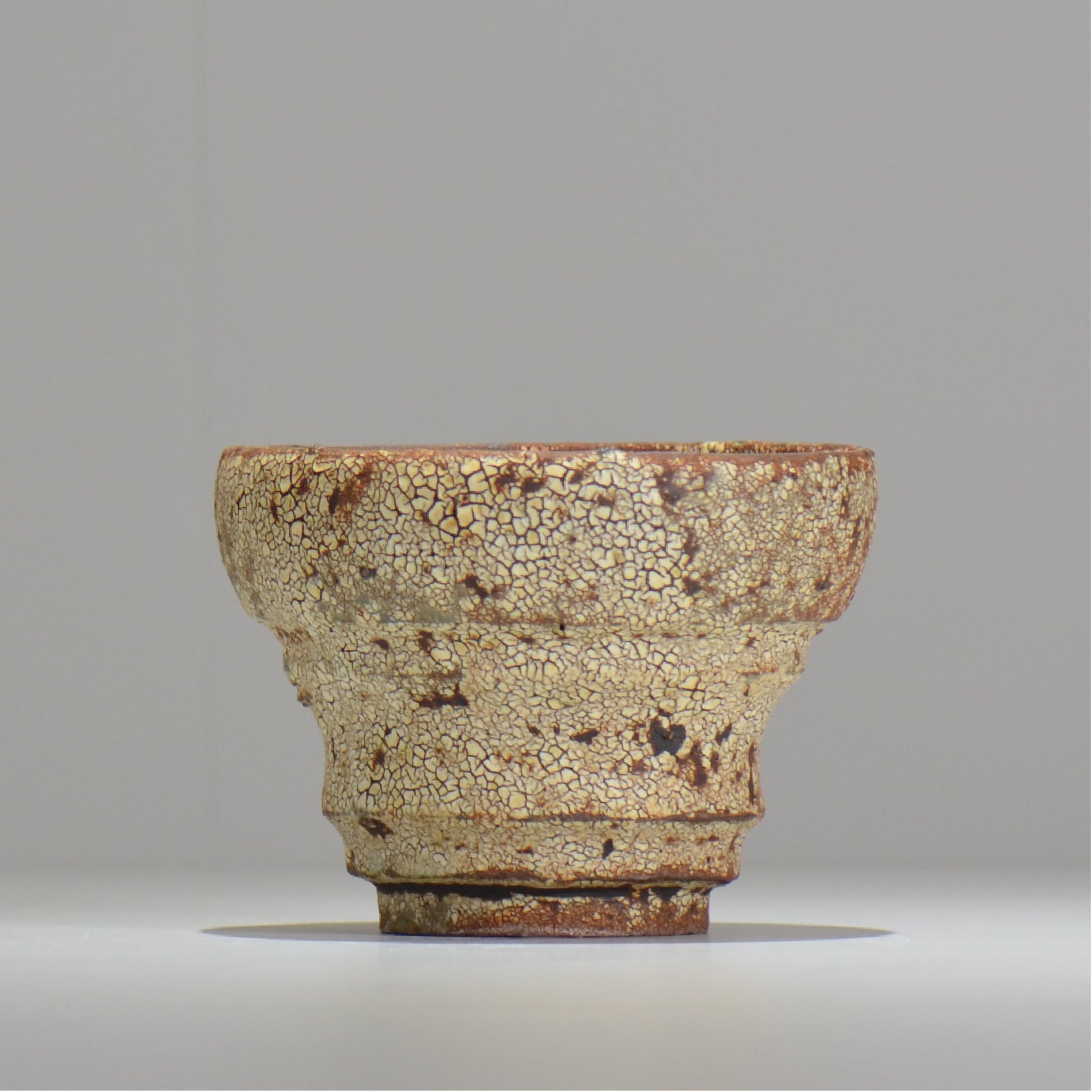 山下太 / ASOBO 罅（ひび）/ 32 / 約 φ12.5cm / 植木鉢