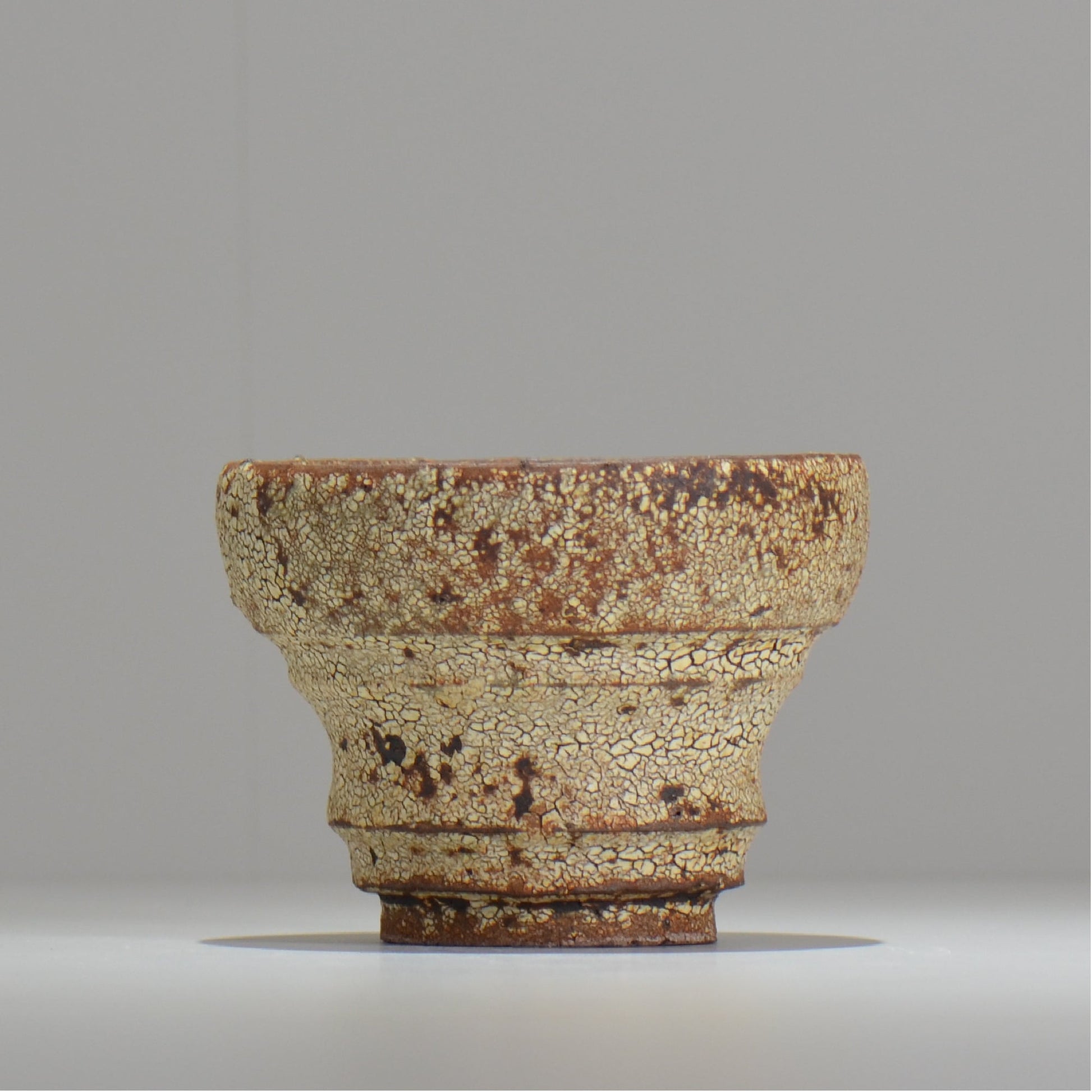 山下太 / ASOBO 罅（ひび）/ 32 / 約 φ12.5cm / 植木鉢