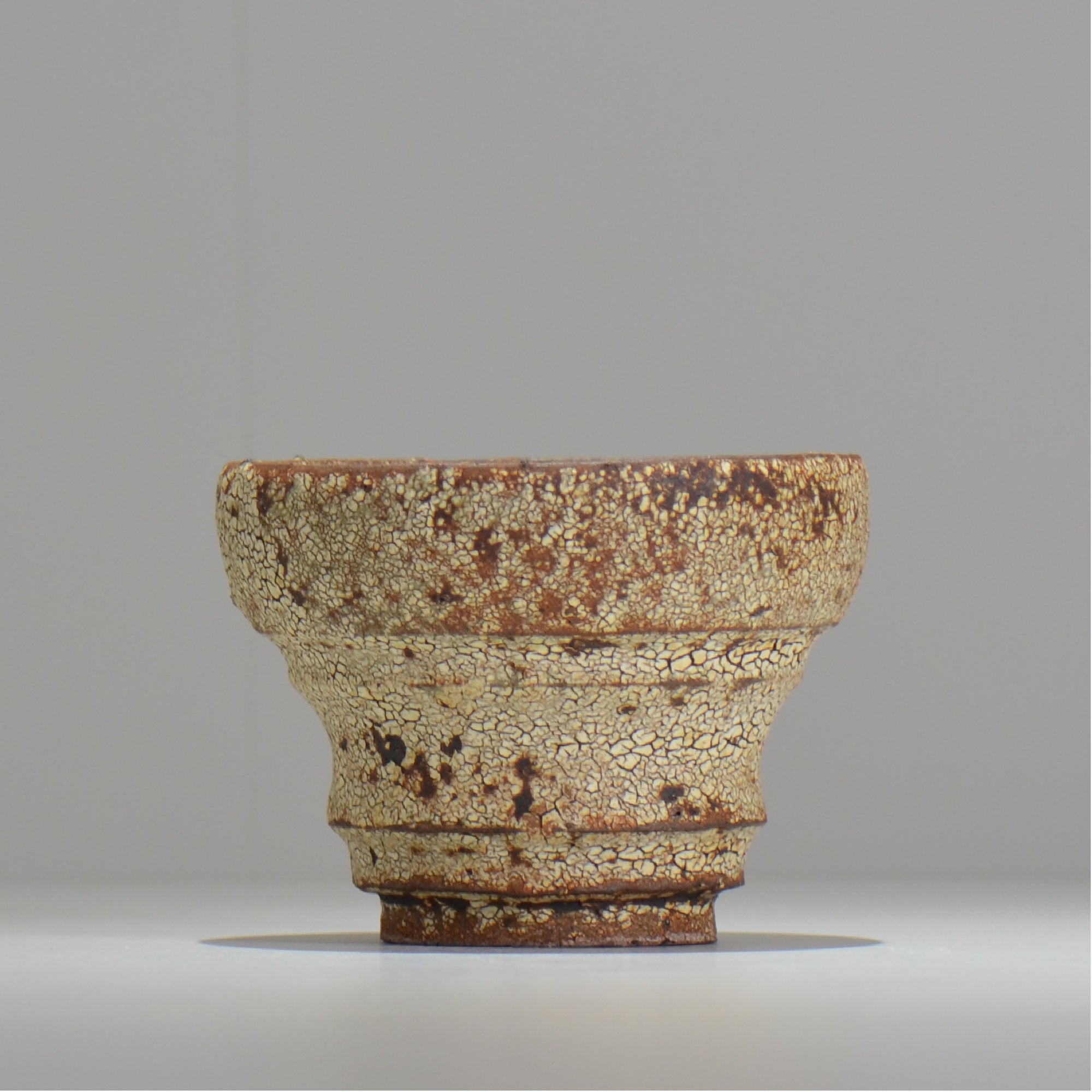 山下太 / ASOBO 罅（ひび）/ 32 / 約 φ12.5cm / 植木鉢