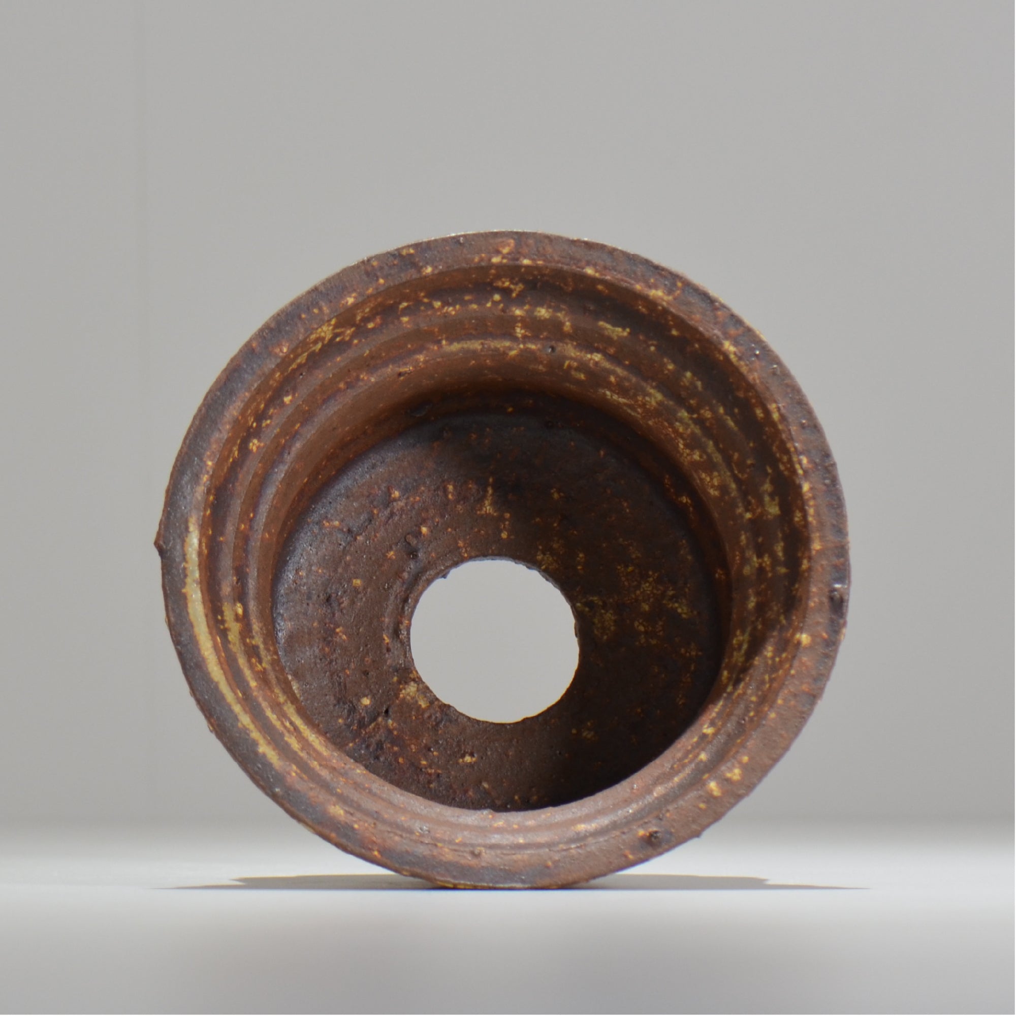 山下太 / ASOBO 罅（ひび）/ 35 / 約 φ17cm / 植木鉢