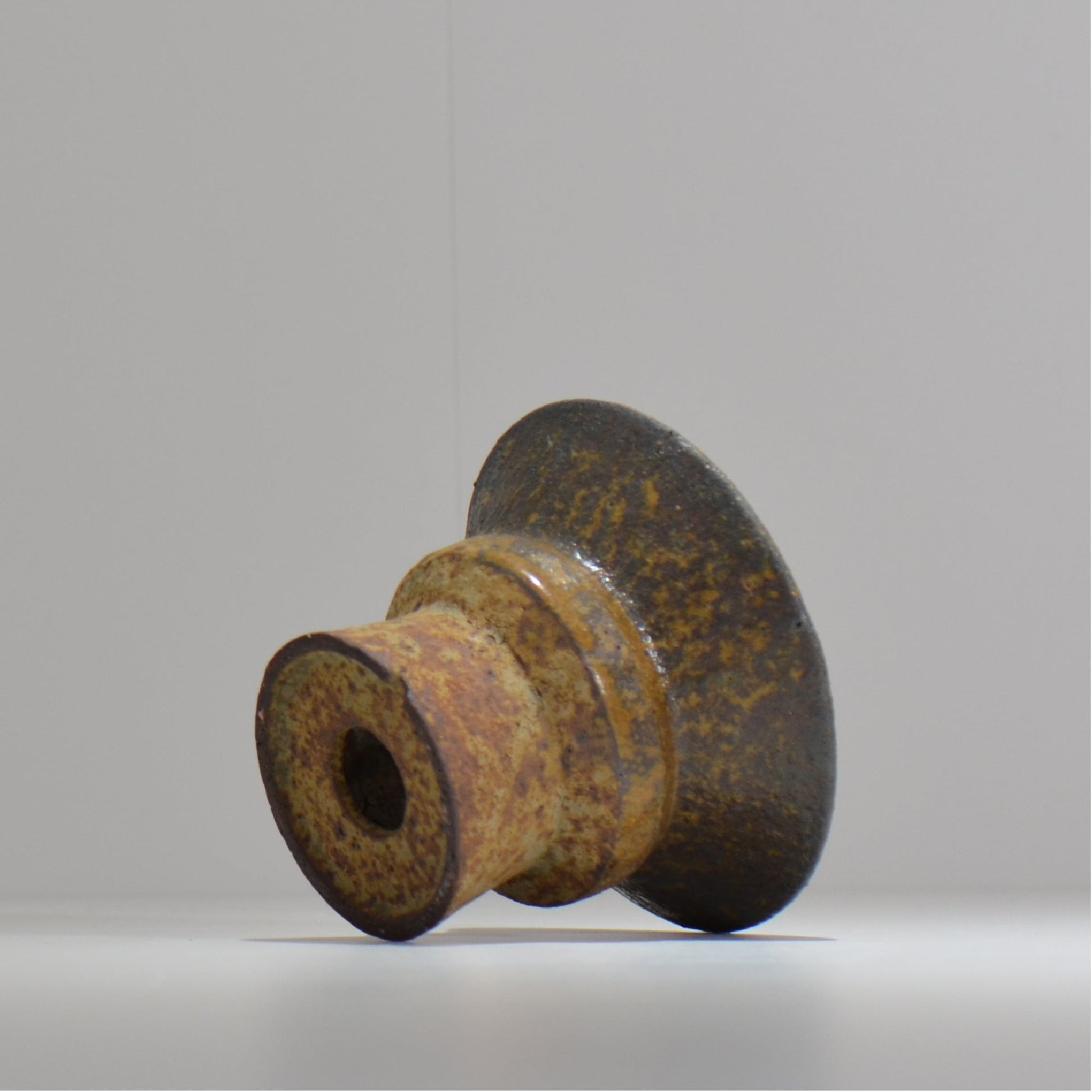 山下太 / ASOBO 罅（ひび）/ 40 / 約 φ13cm / 植木鉢
