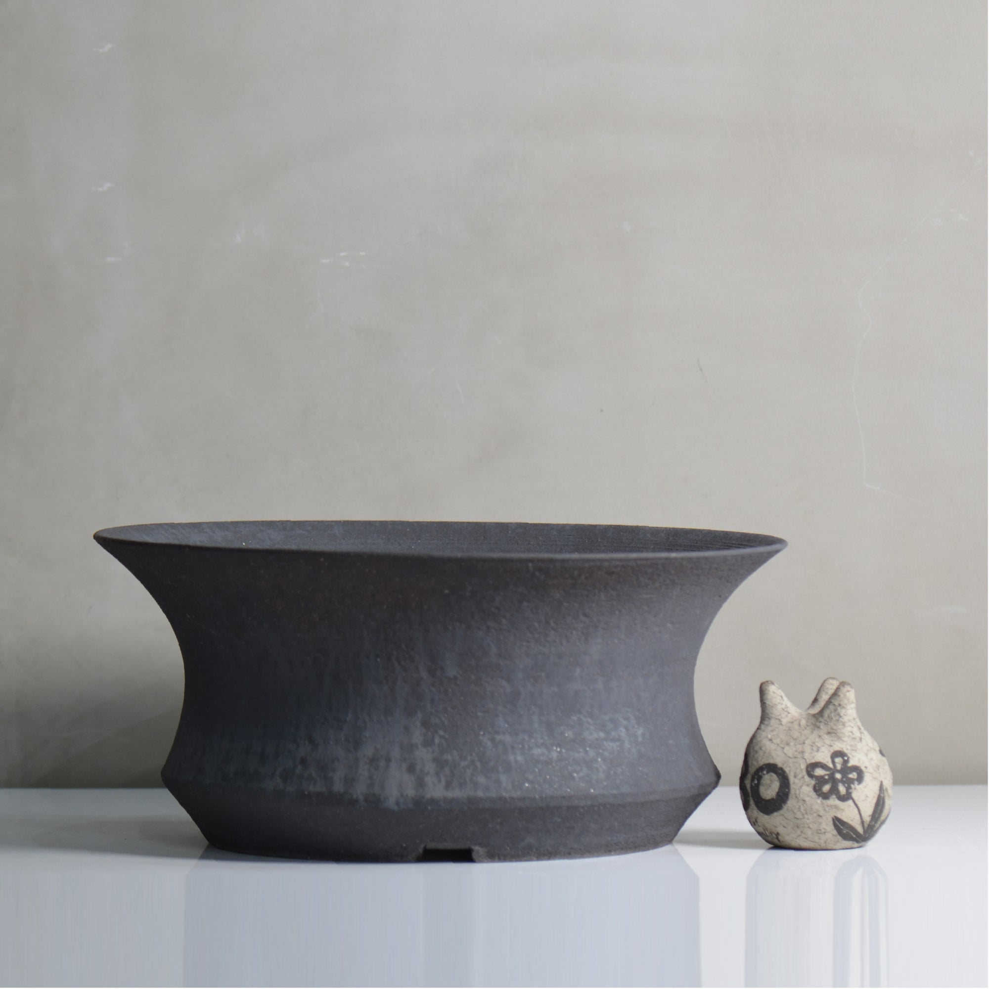 YATAGARASU / BIG 007 / 大鉢 / 約 φ34.5cm / 植木鉢