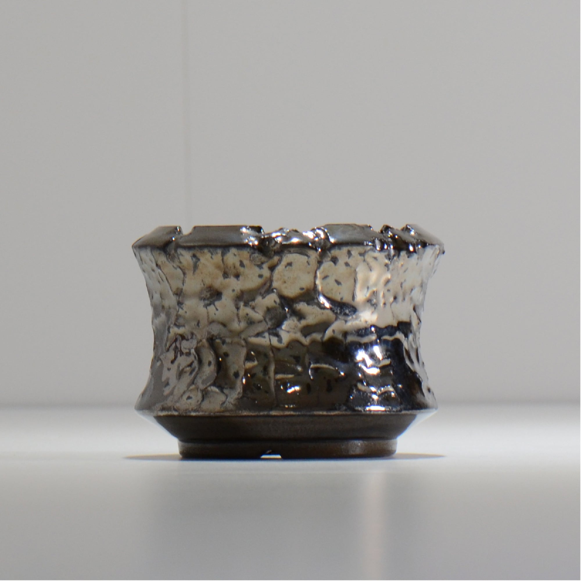 荻 / GILA07_BMP_01/ Sサイズ / 約 φ10cm / 植木鉢