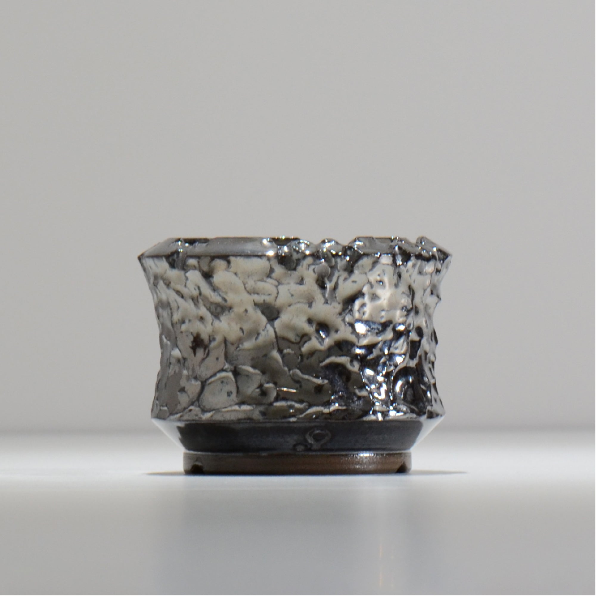 荻 / GILA07_BMP_10/ Sサイズ / 約 φ9.5cm / 植木鉢