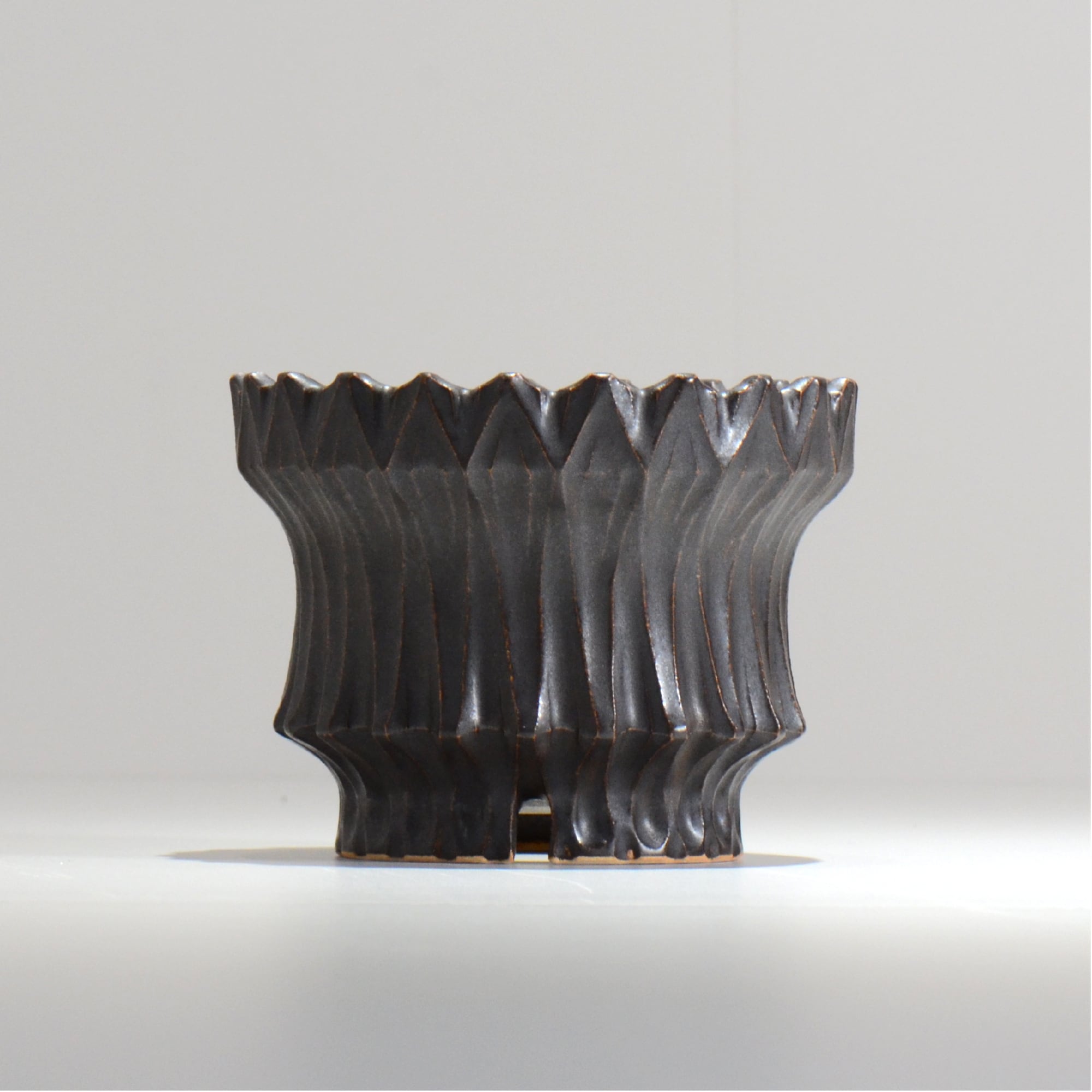 中野 明彦 / KIRIKO‗n03 / 約 φ12.5cm / M / ブラック / 植木鉢