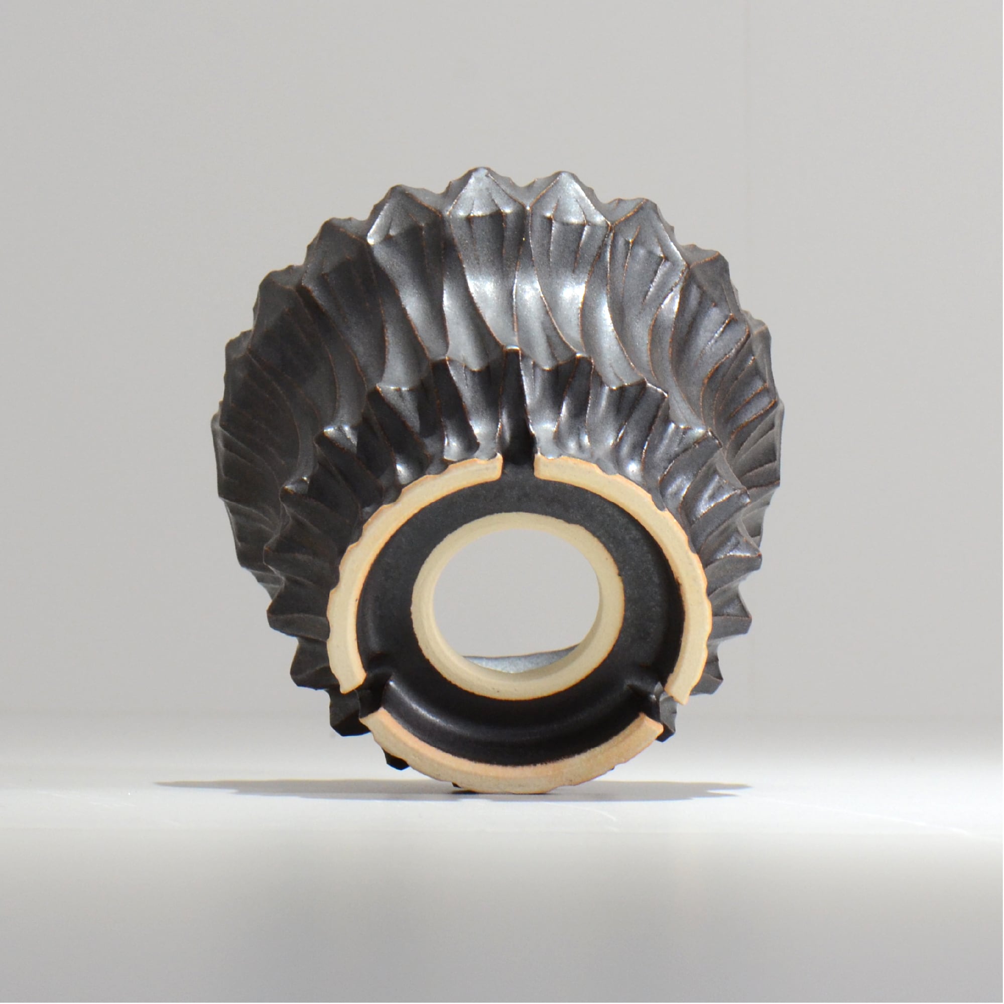 中野 明彦 / KIRIKO‗n03 / 約 φ12.5cm / M / ブラック / 植木鉢