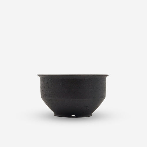 YATAGARASU / 安善 BKM 08 / 約 φ10.6cm / 植木鉢