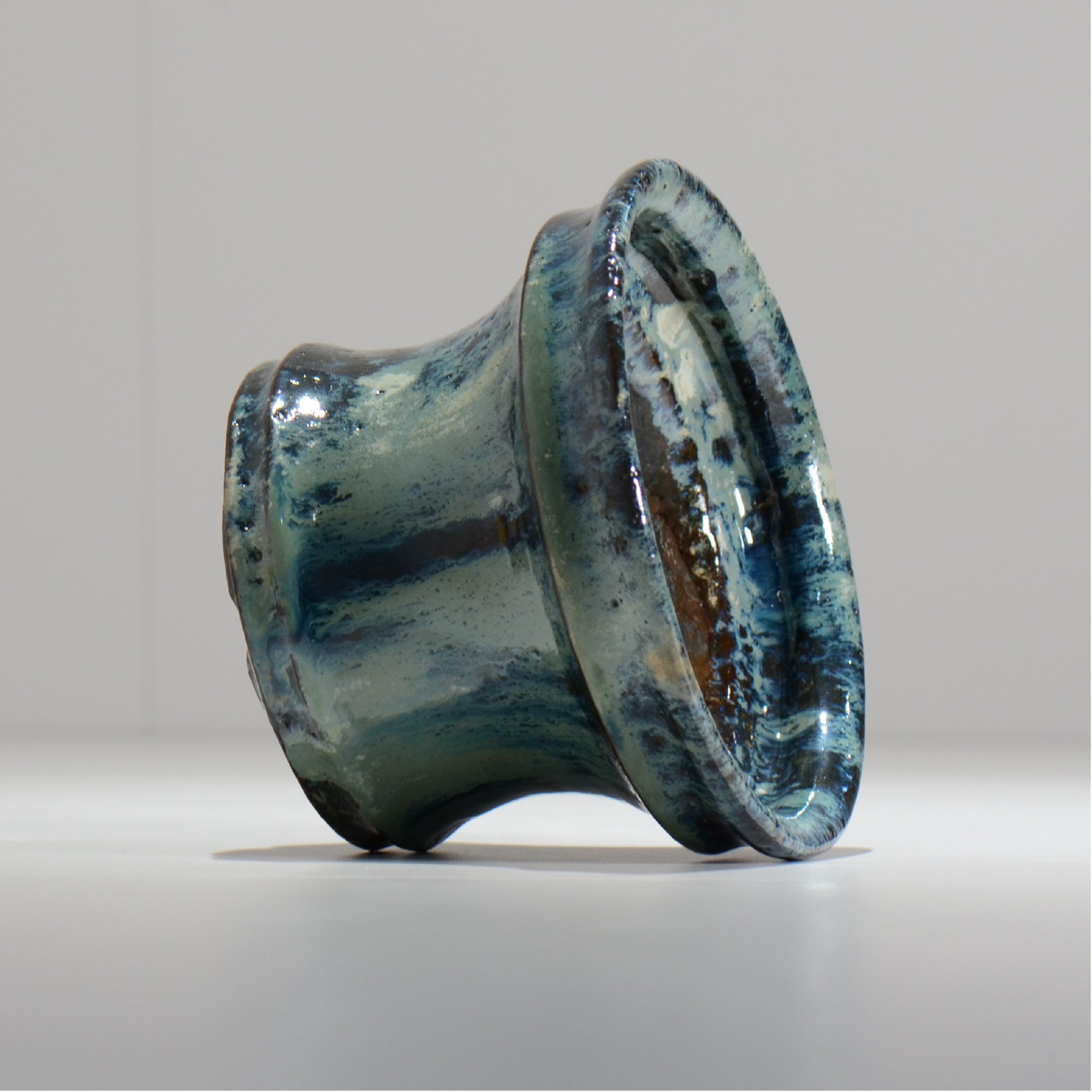 ヒノモトナツミ / 縁-ふち- / cone2_32 /  約 φ14.3cm / 植木鉢