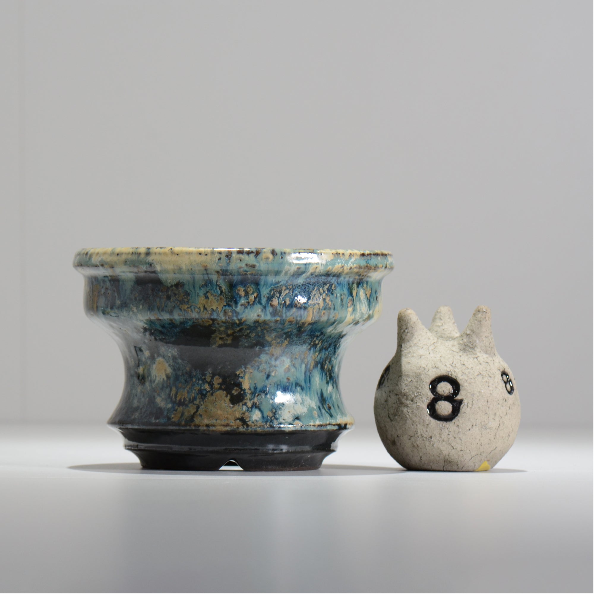 ヒノモトナツミ / 縁-ふち- / cone2_38 /  約 φ16.5cm / 植木鉢