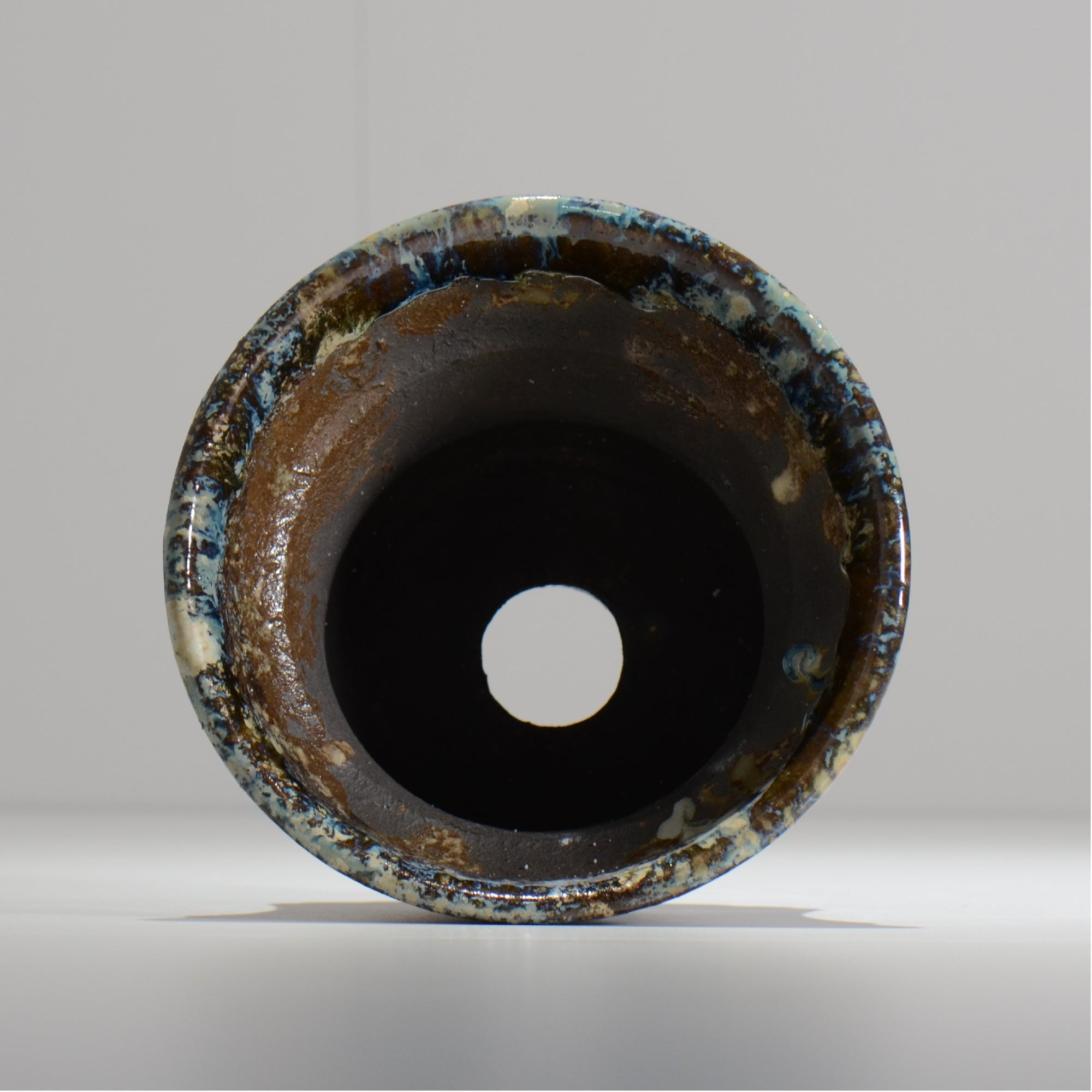 ヒノモトナツミ / 縁-ふち- / cone2_39 /  約 φ16.6cm / 植木鉢