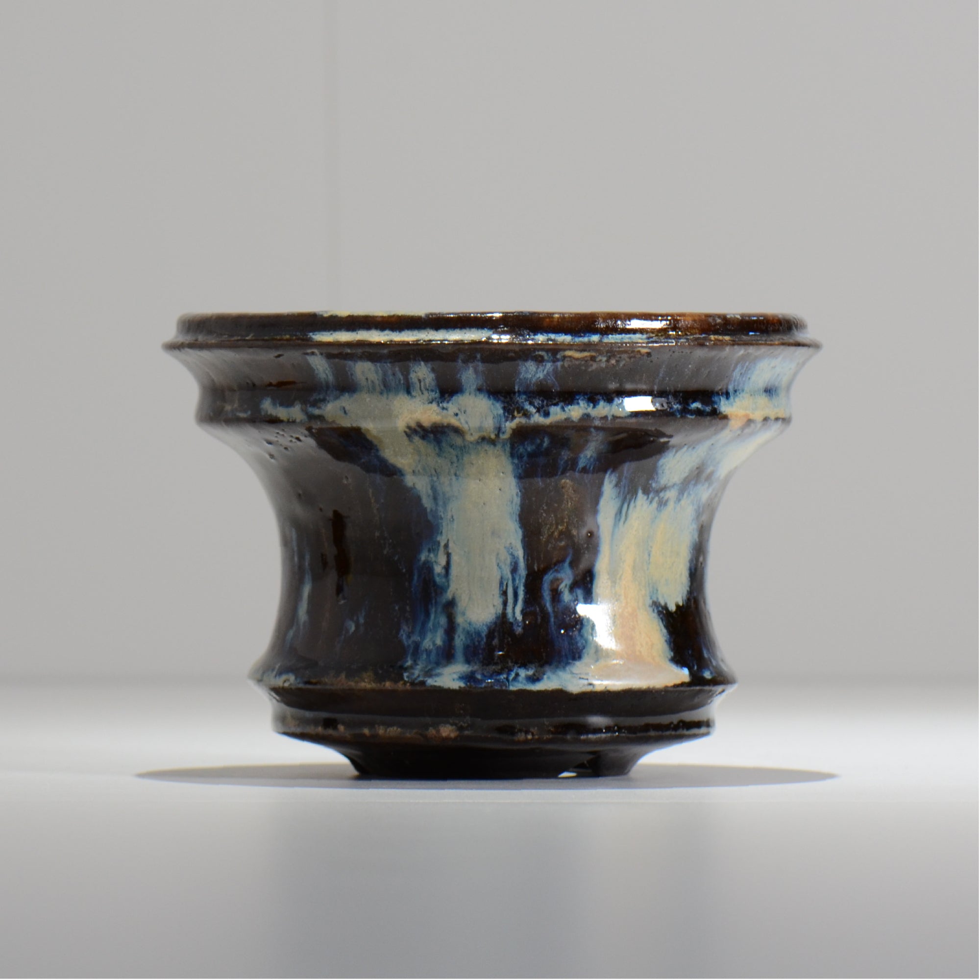 ヒノモトナツミ / 縁-ふち- / cone2_40 /  約 φ15.1cm / 植木鉢