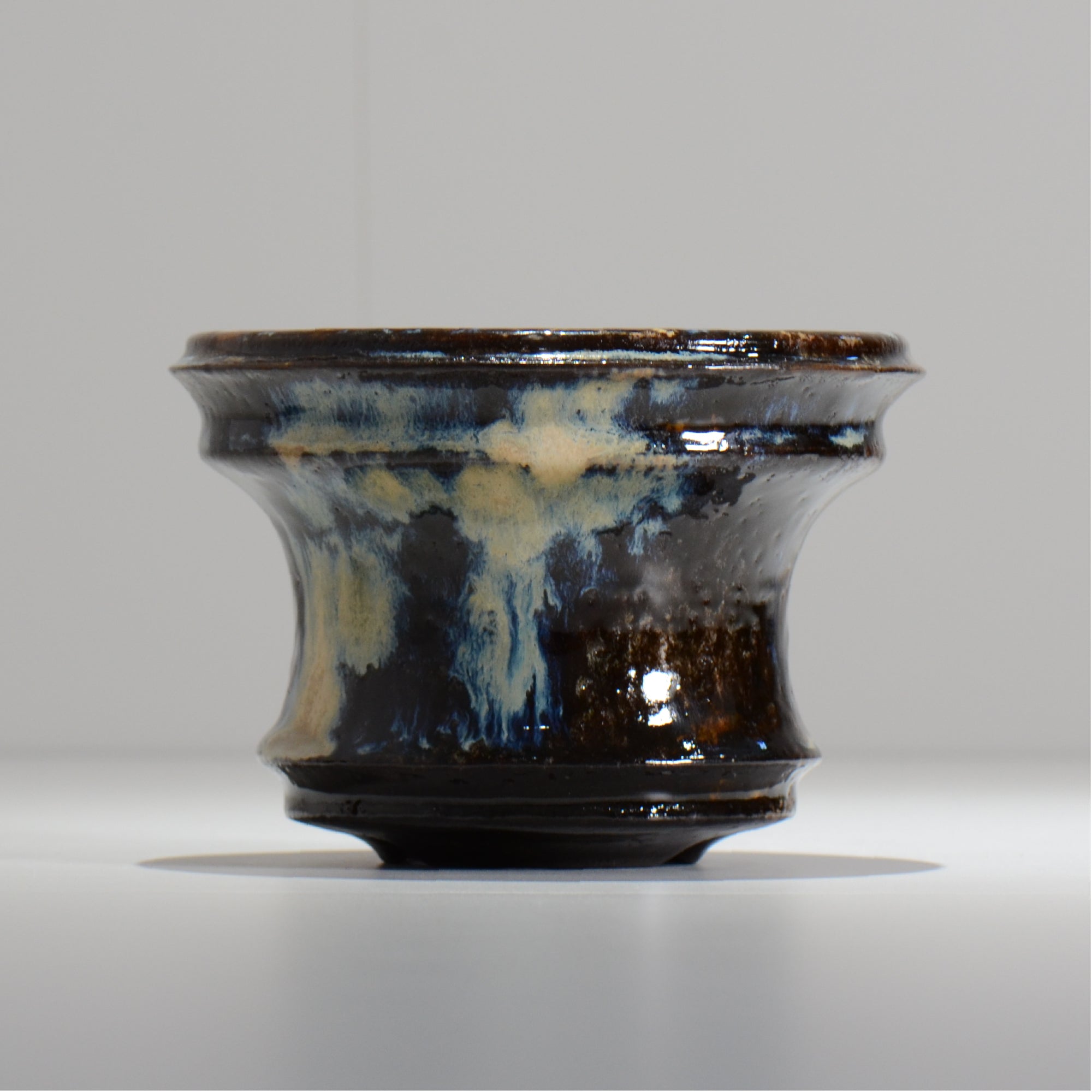 ヒノモトナツミ / 縁-ふち- / cone2_40 /  約 φ15.1cm / 植木鉢