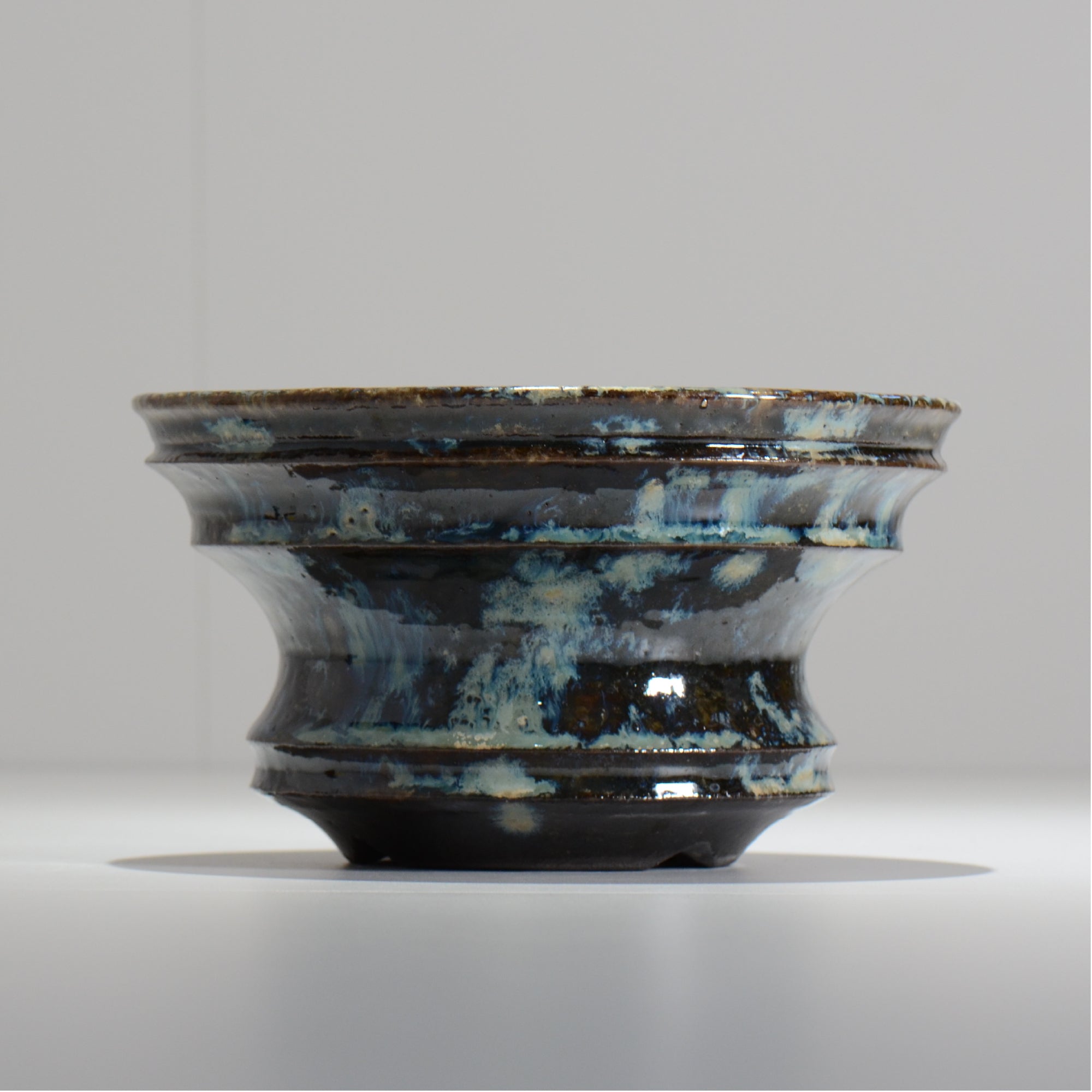 ヒノモトナツミ / 縁-ふち- / cone2_50 /  約 φ19.5cm / 植木鉢