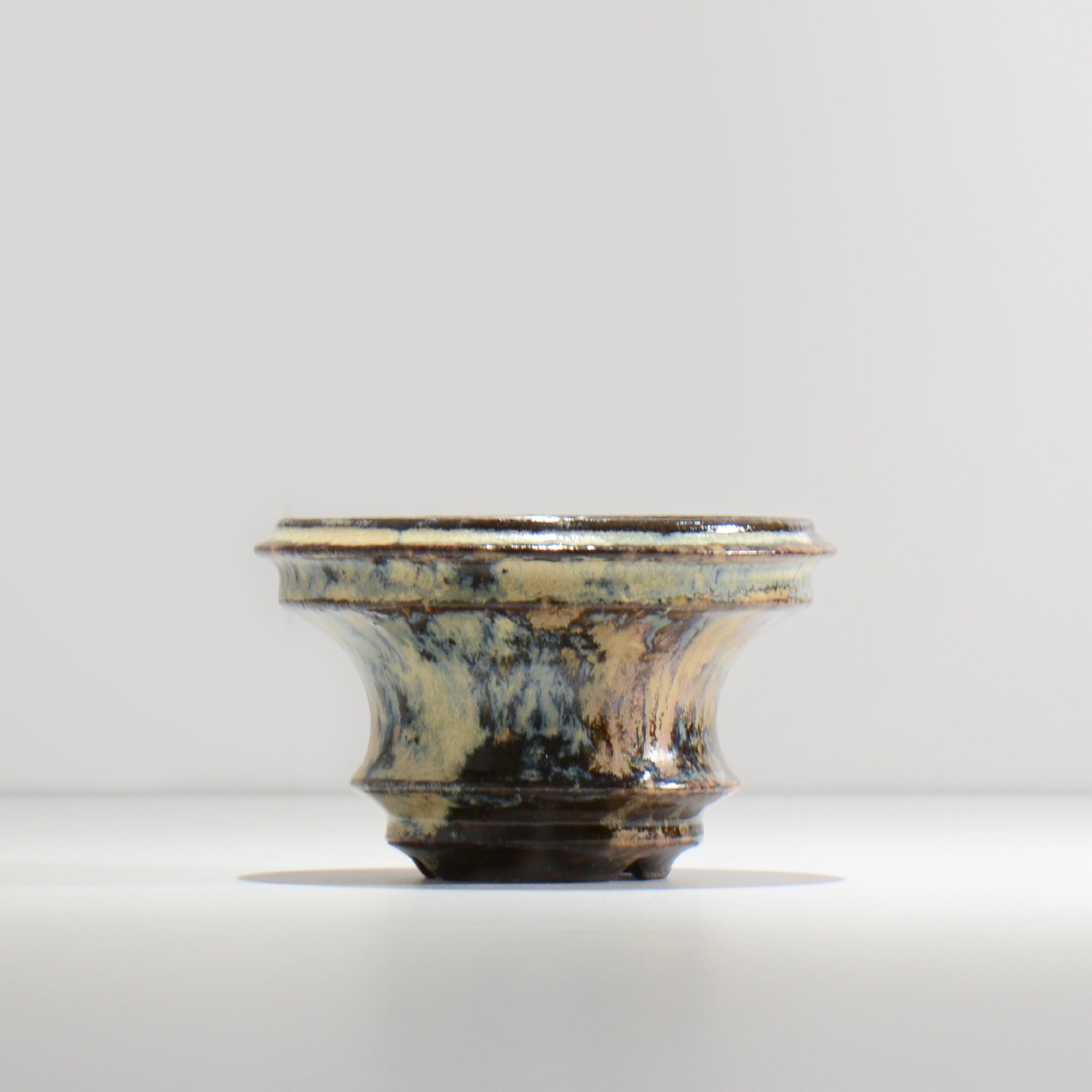 ヒノモトナツミ / 縁-ふち- / cone2_13 /  約 φ12.4cm / 植木鉢