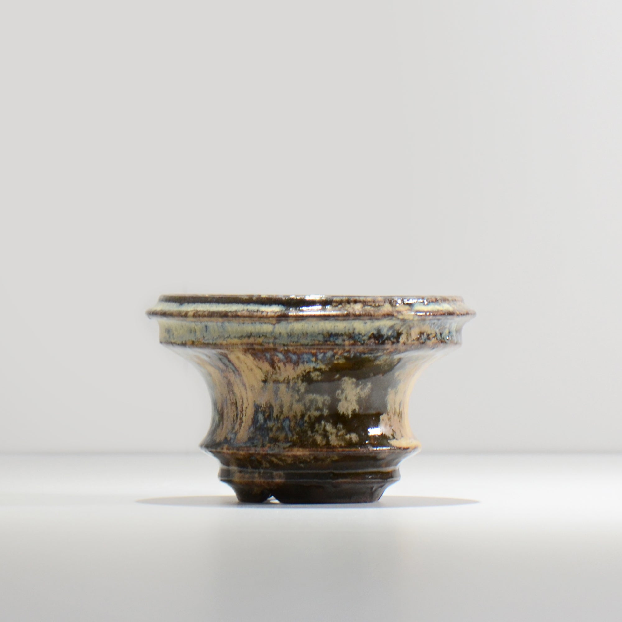 ヒノモトナツミ / 縁-ふち- / cone2_13 /  約 φ12.4cm / 植木鉢